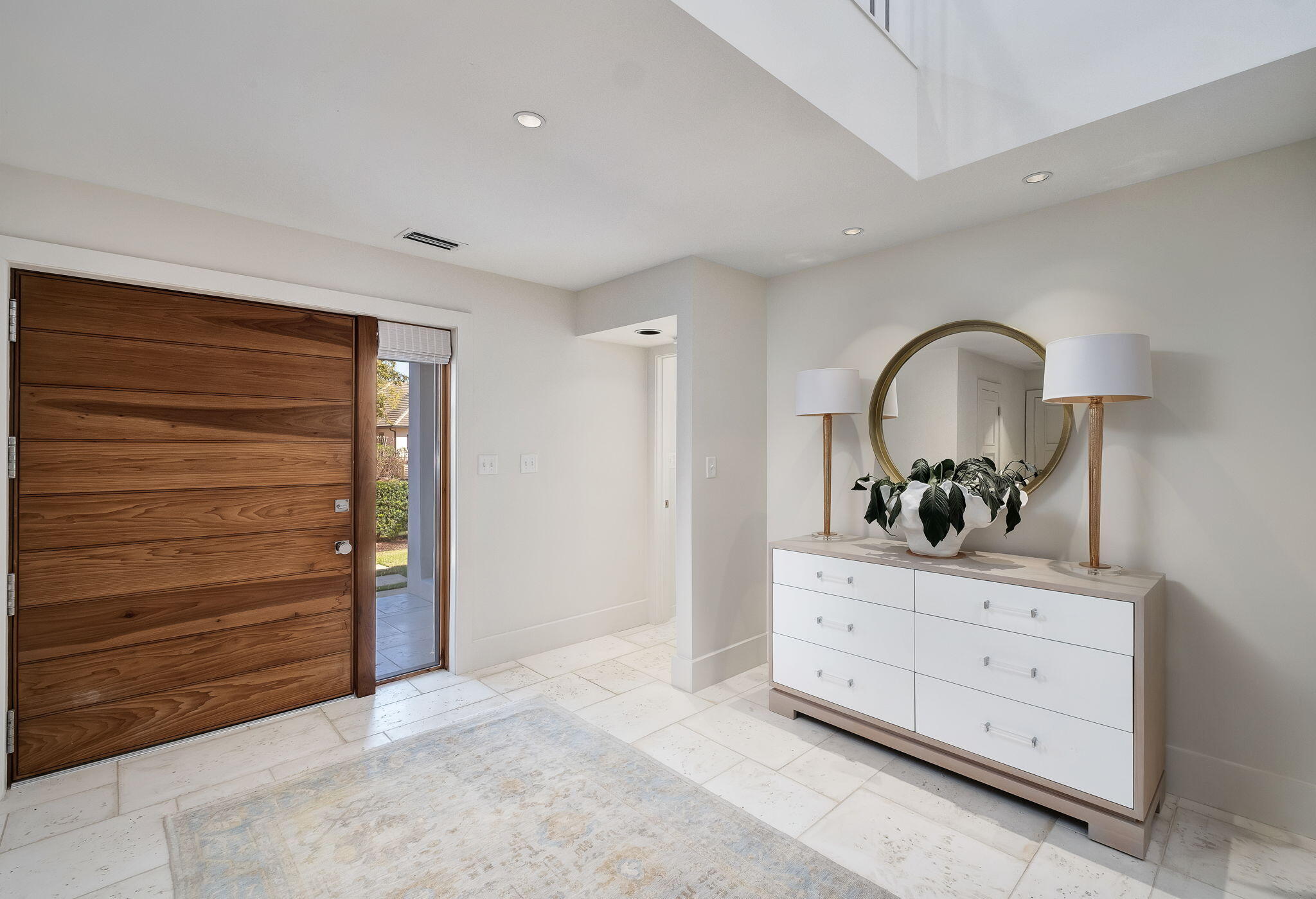 2932 Pine Valley Drive