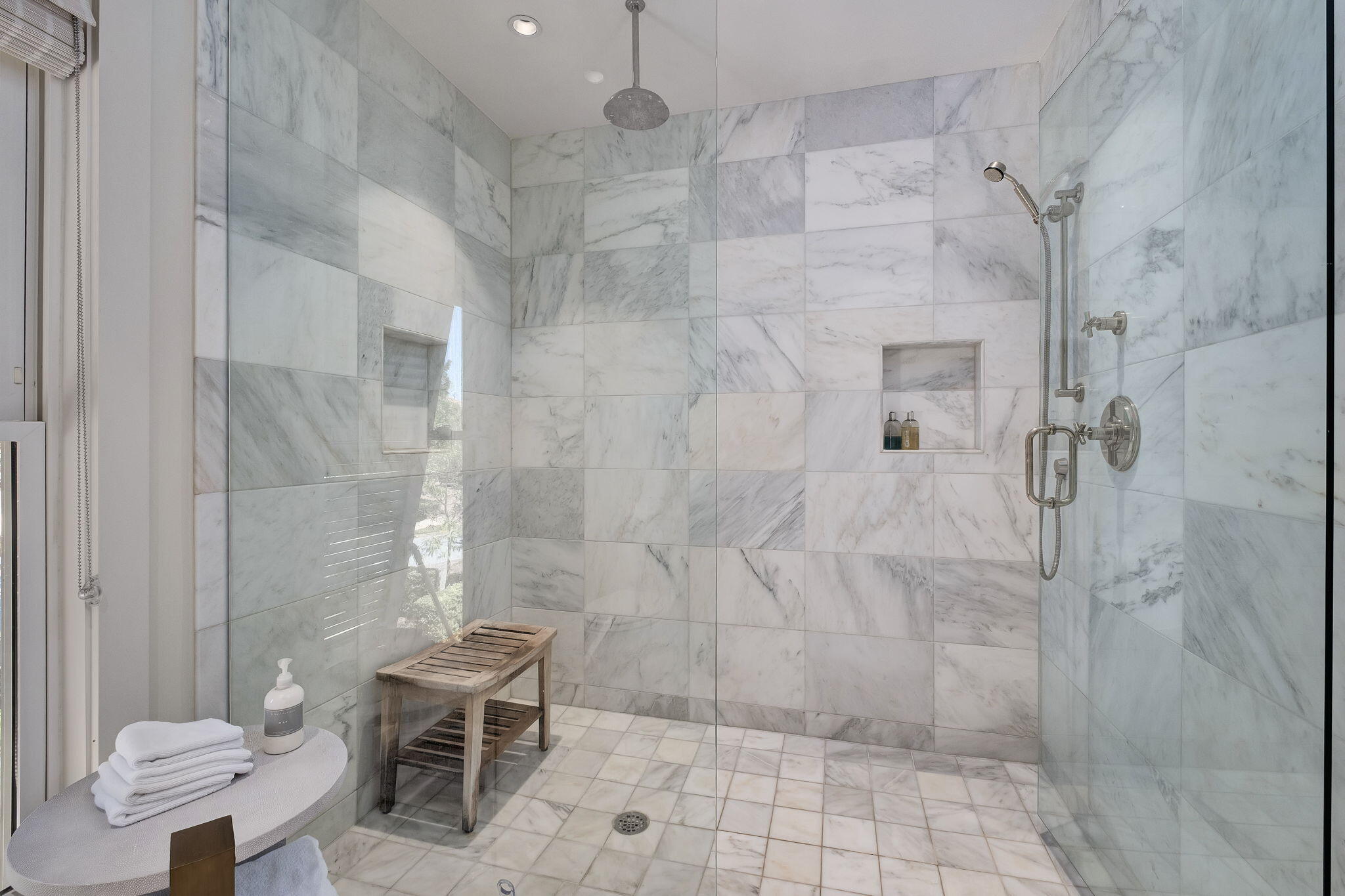 2932 Pine Valley Drive