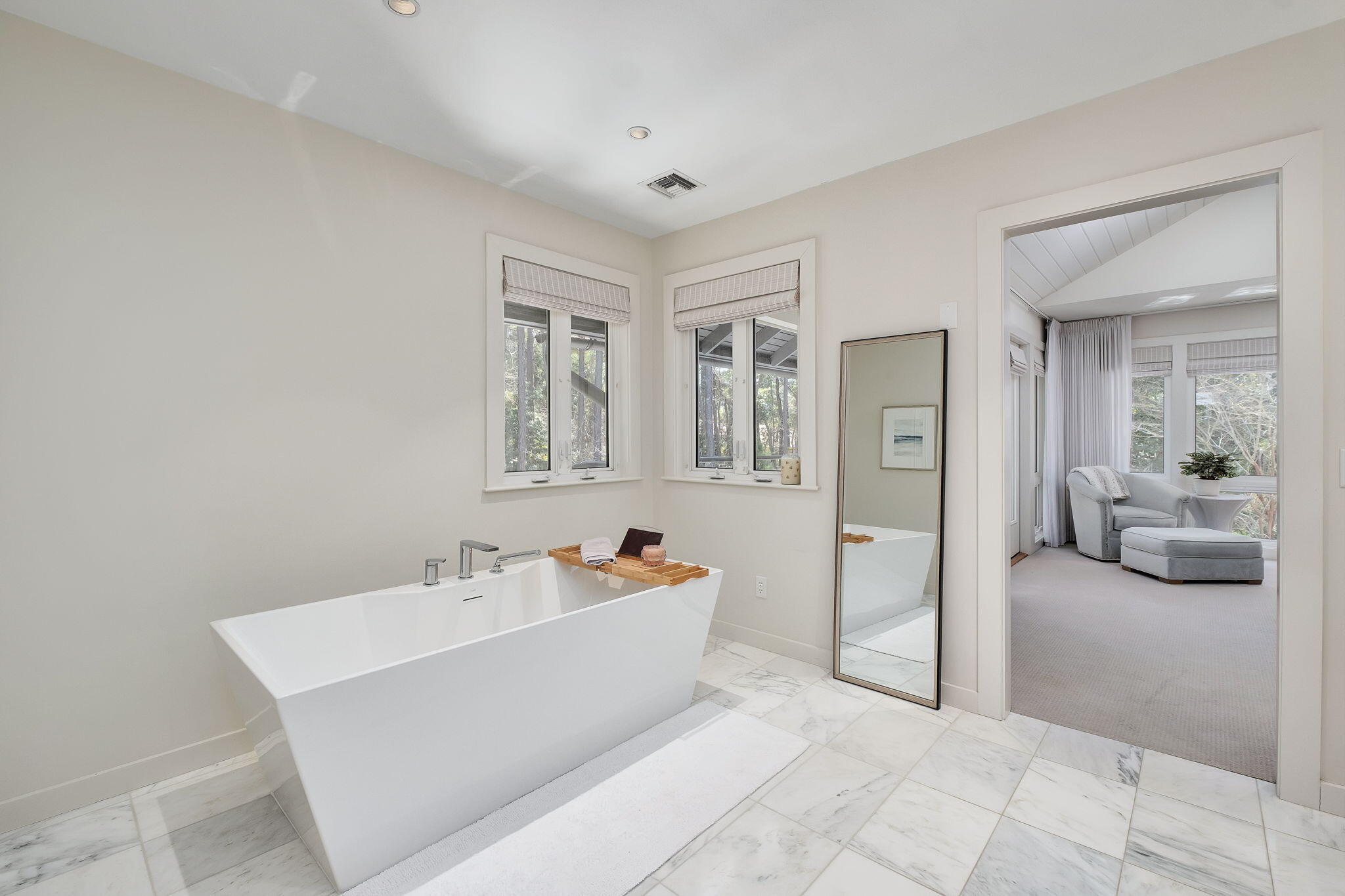 2932 Pine Valley Drive