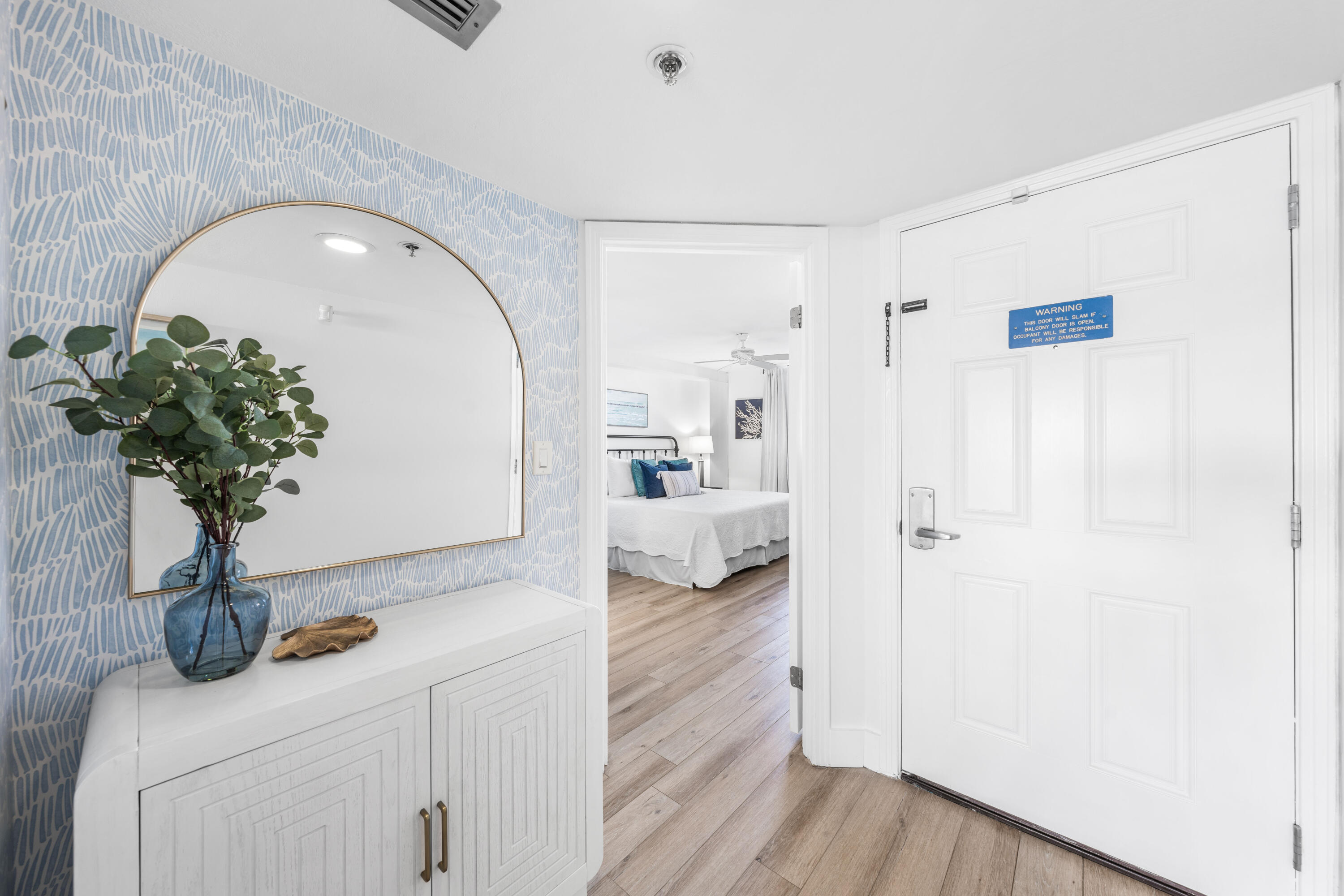 9815 US Hwy 98 W A306