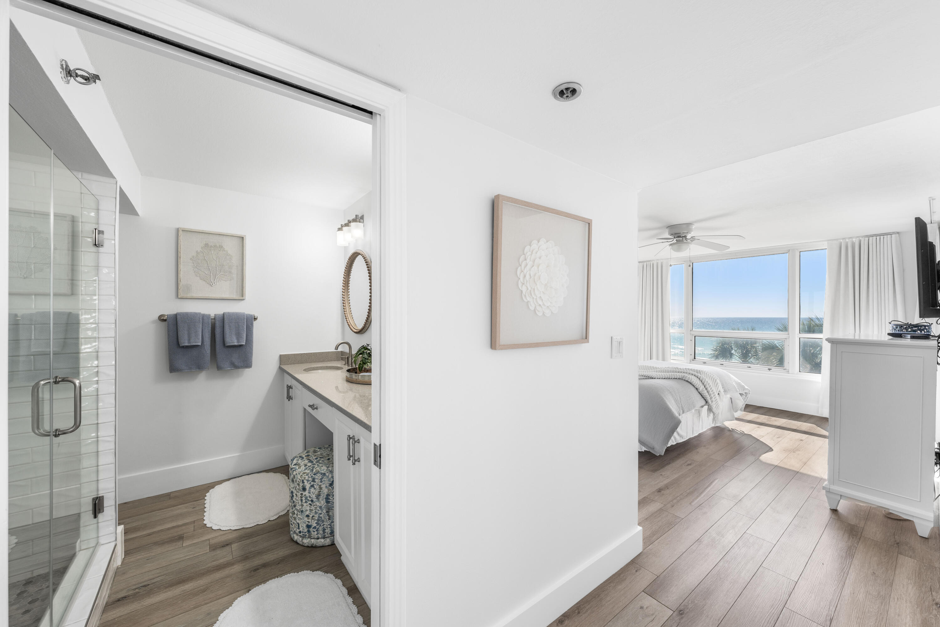 9815 US Hwy 98 W A306