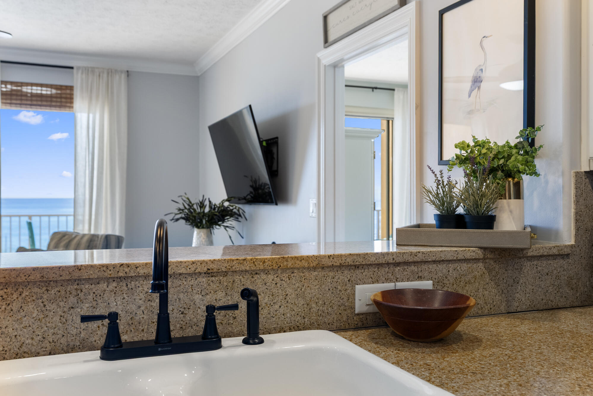 5004 Thomas Drive UNIT 209