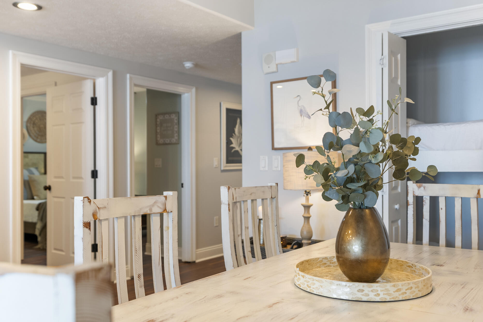 5004 Thomas Drive UNIT 209