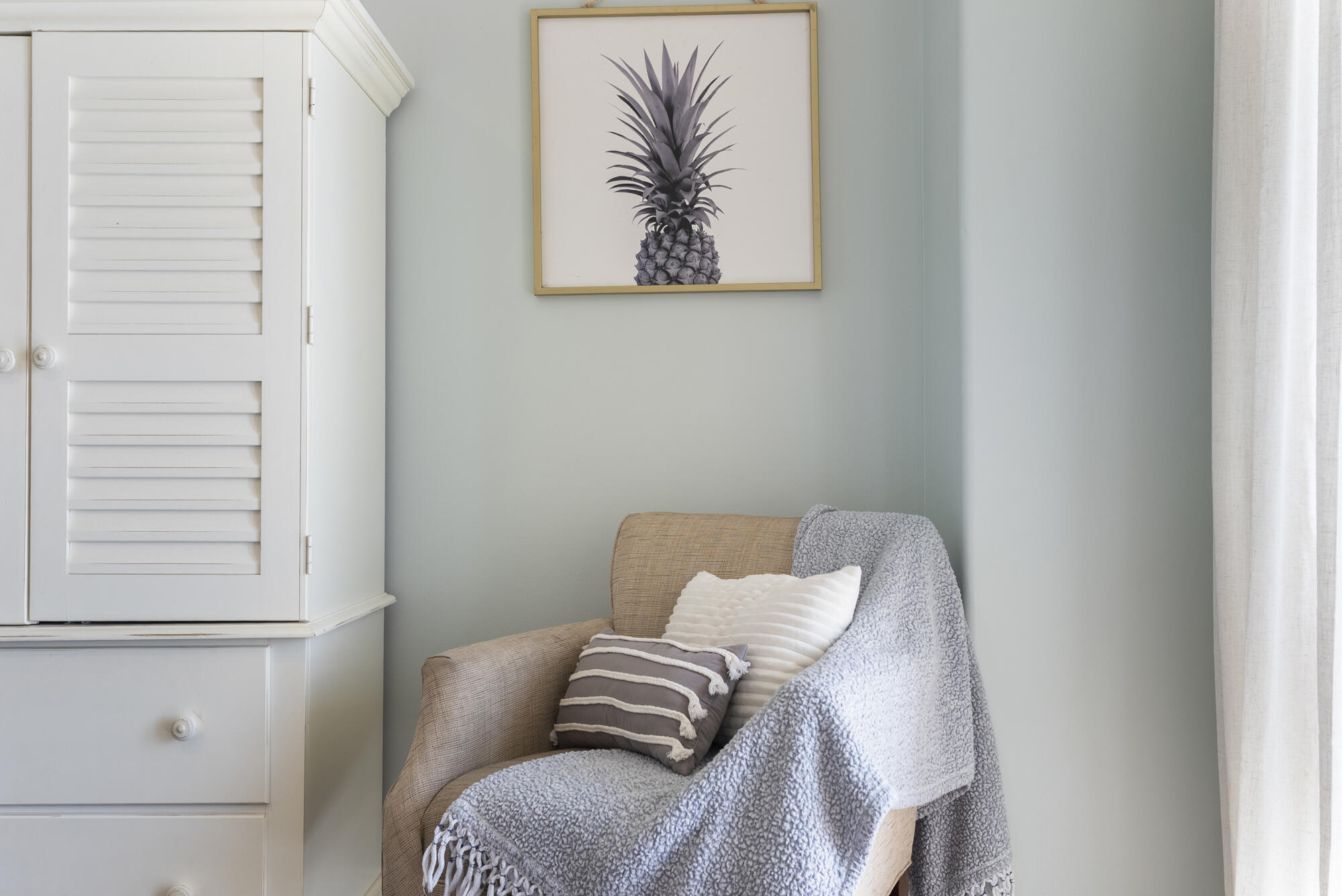 5004 Thomas Drive UNIT 209