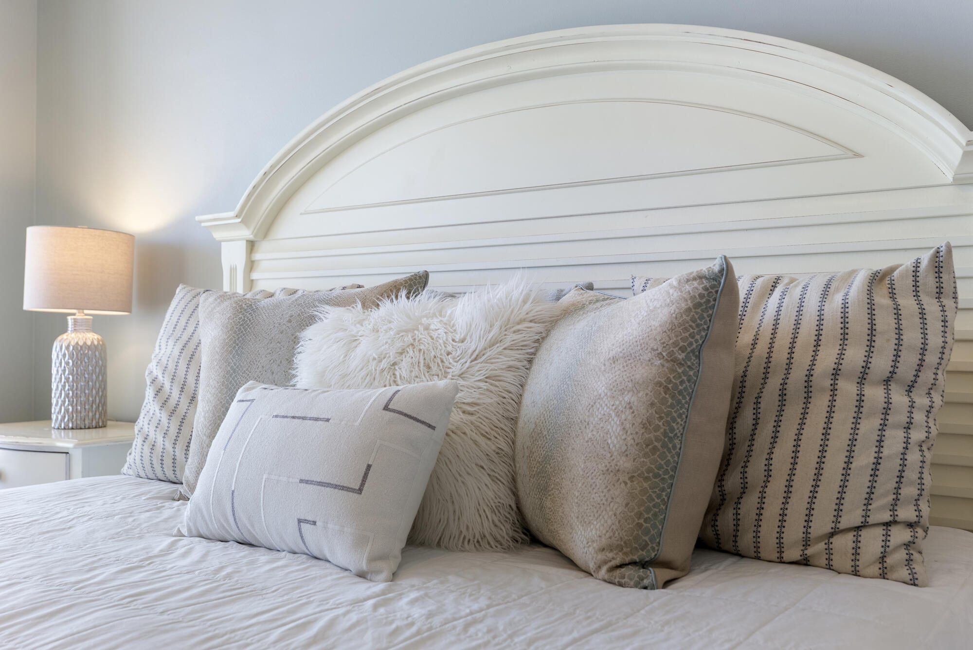 5004 Thomas Drive UNIT 209