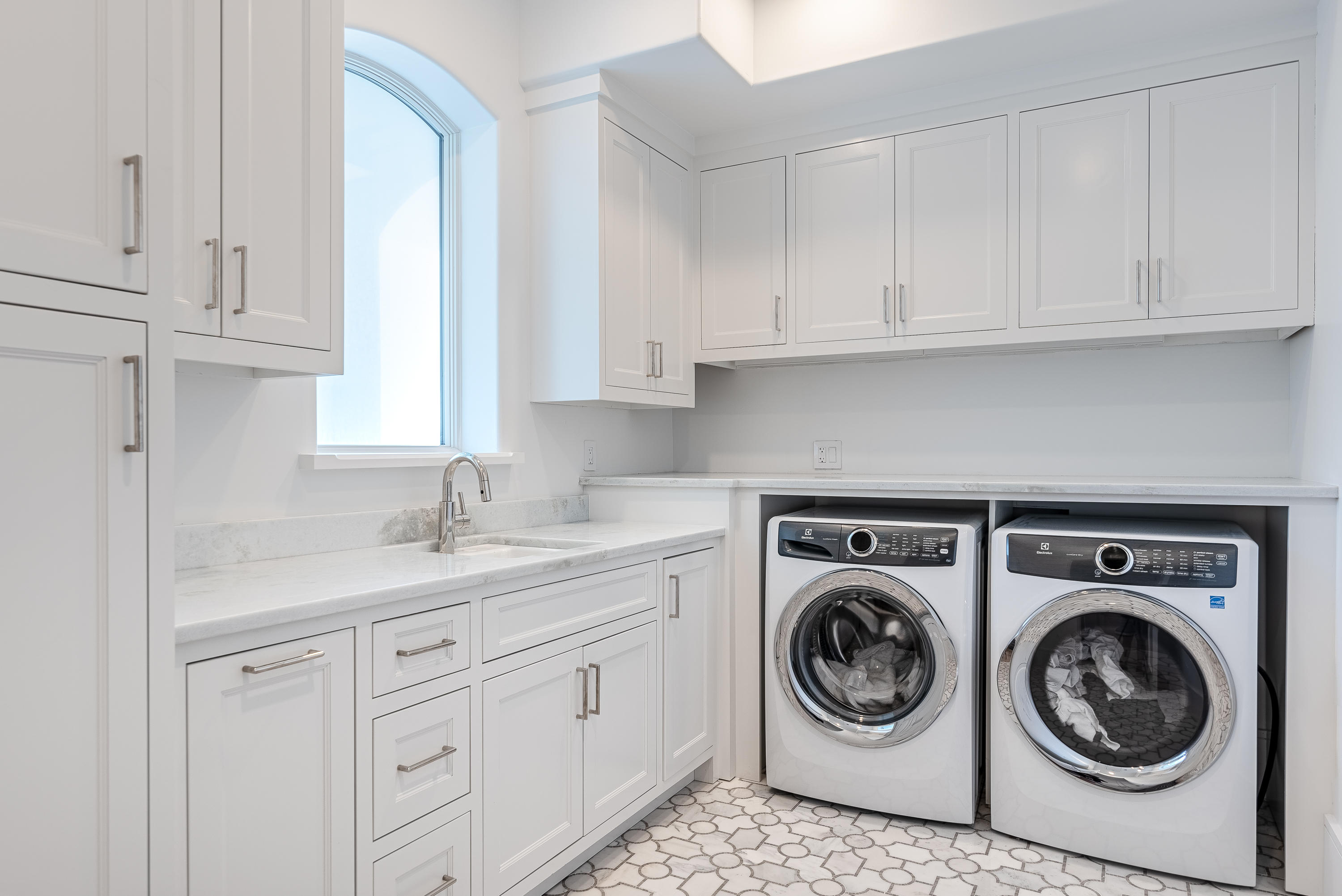 3010 E County Hwy 30A