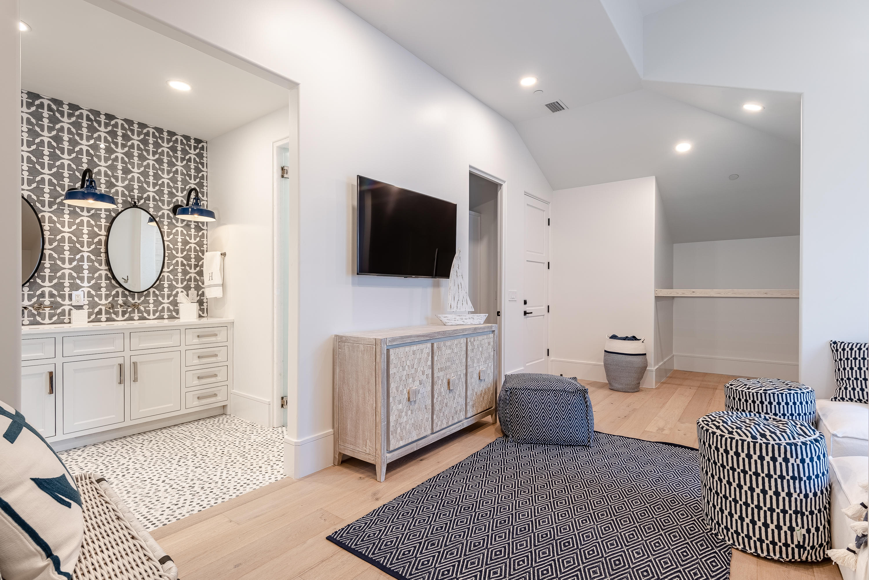 3010 E County Hwy 30A