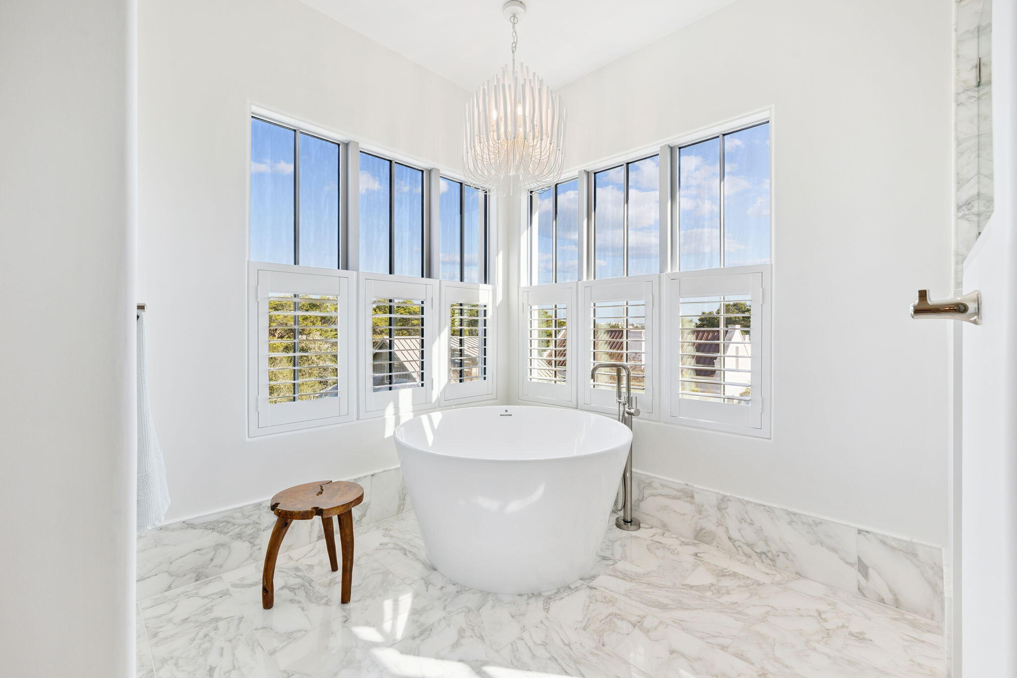 306 Walton Rose Lane