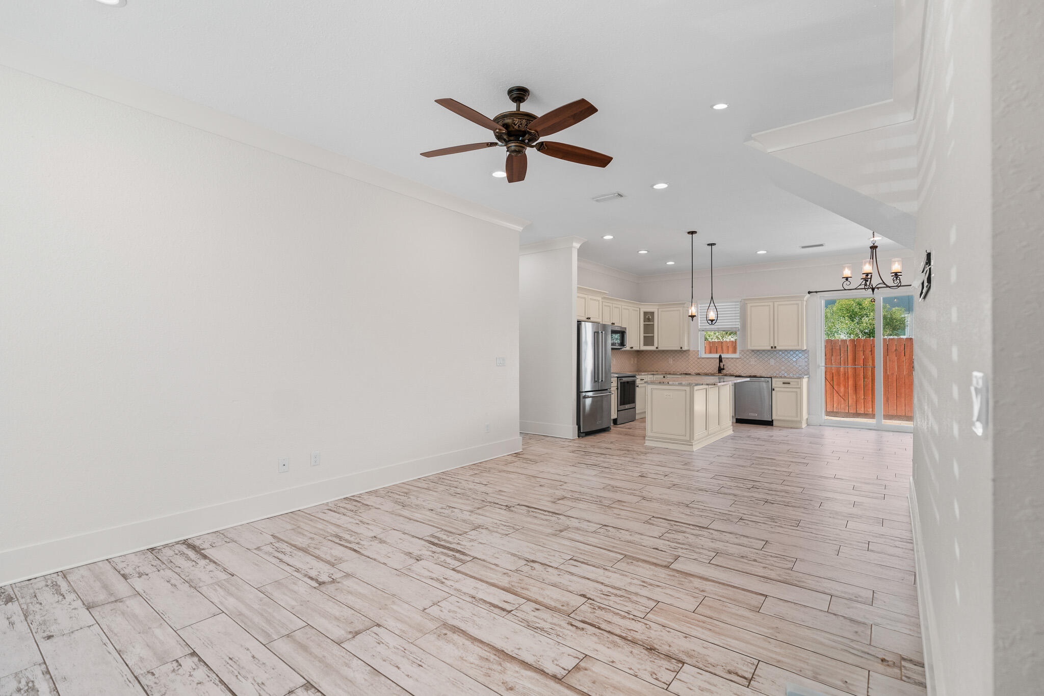 995 Airport Road UNIT 25