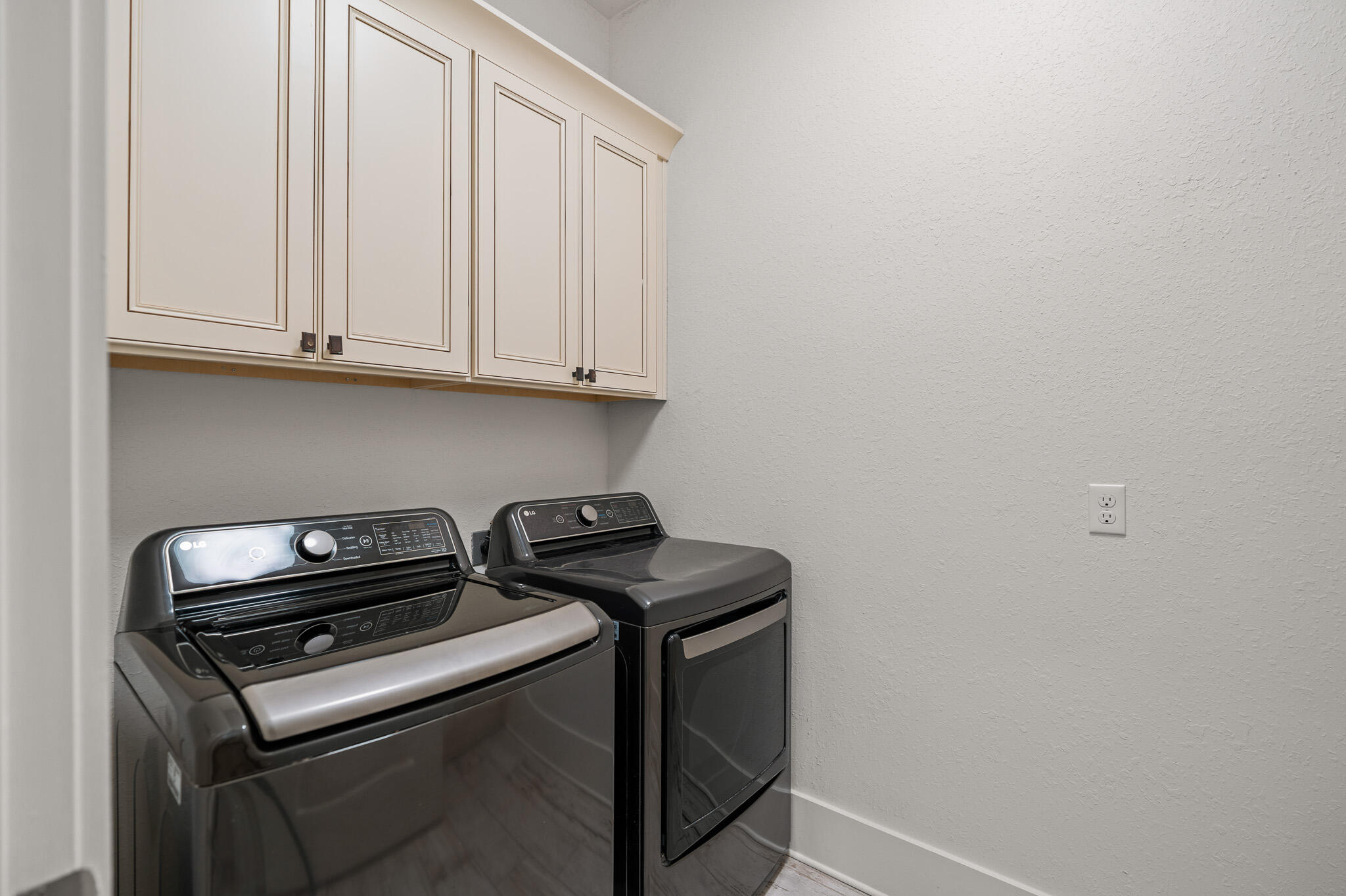 995 Airport Road UNIT 25