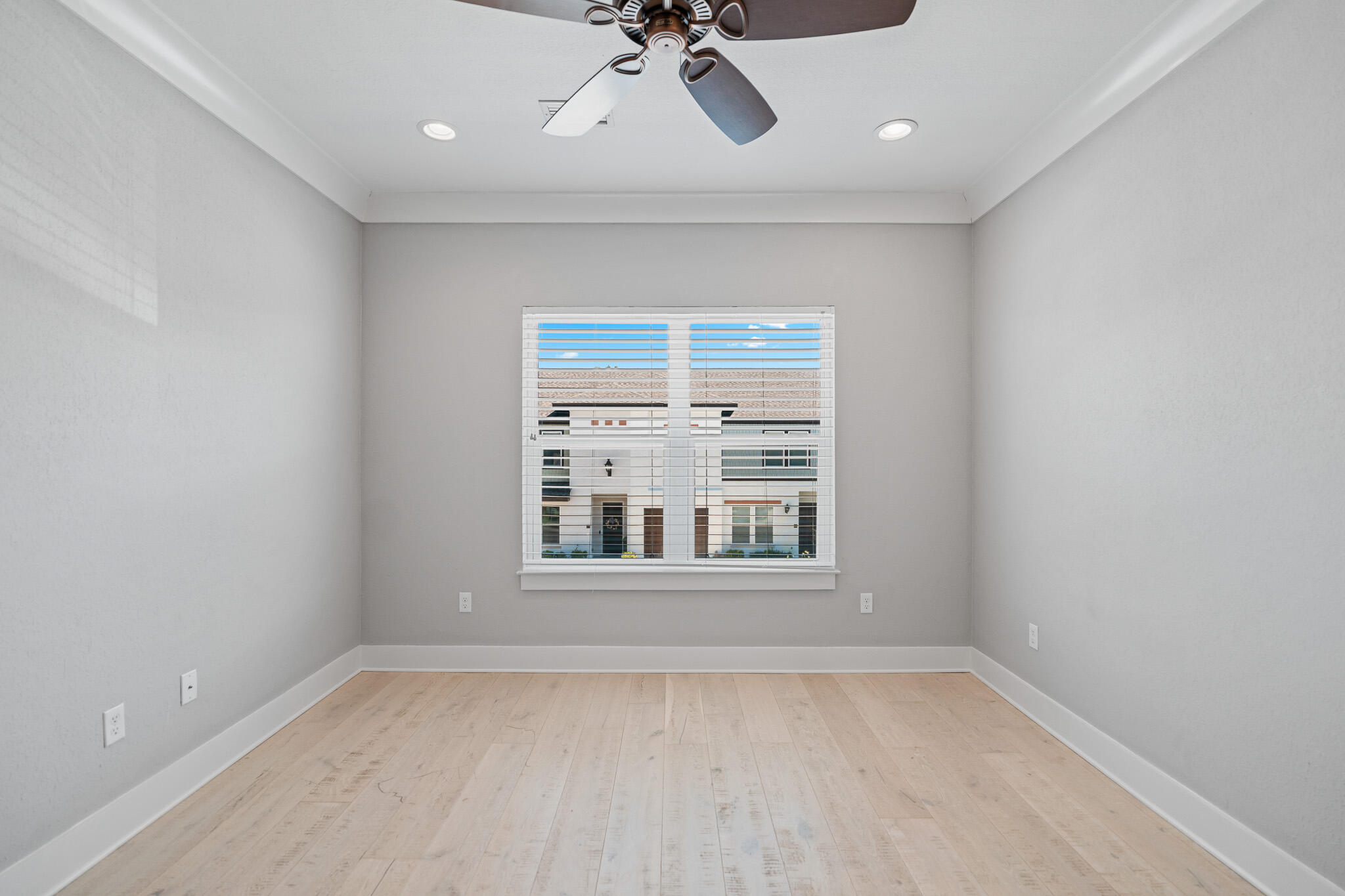 995 Airport Road UNIT 25