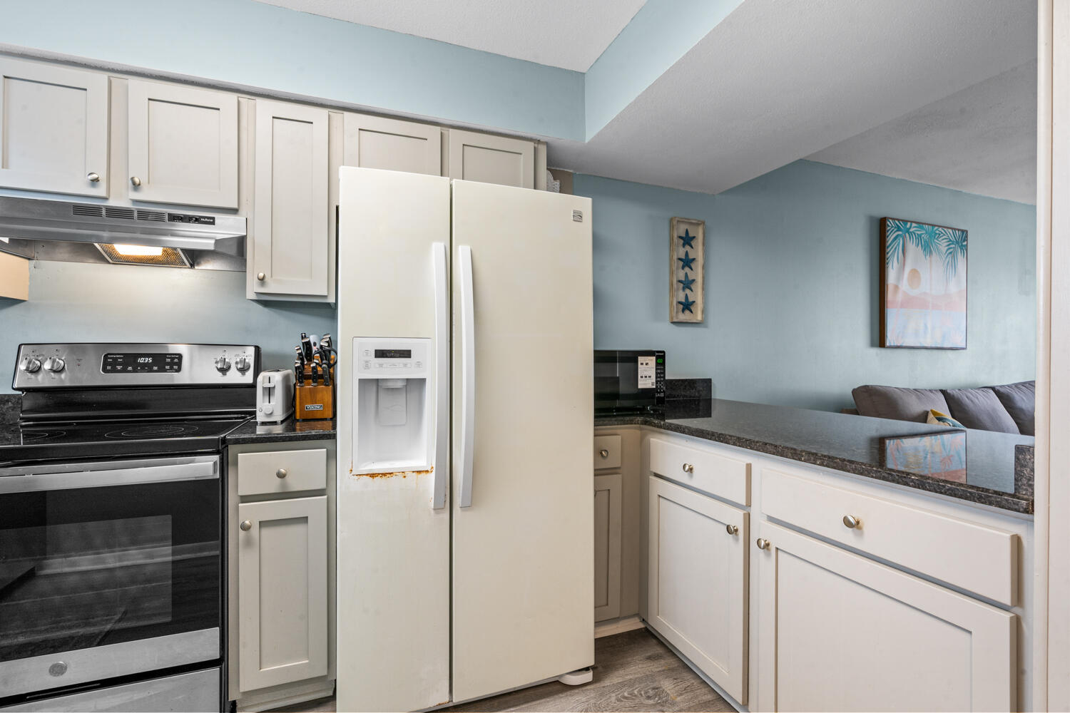 330 Bluefish Drive 204