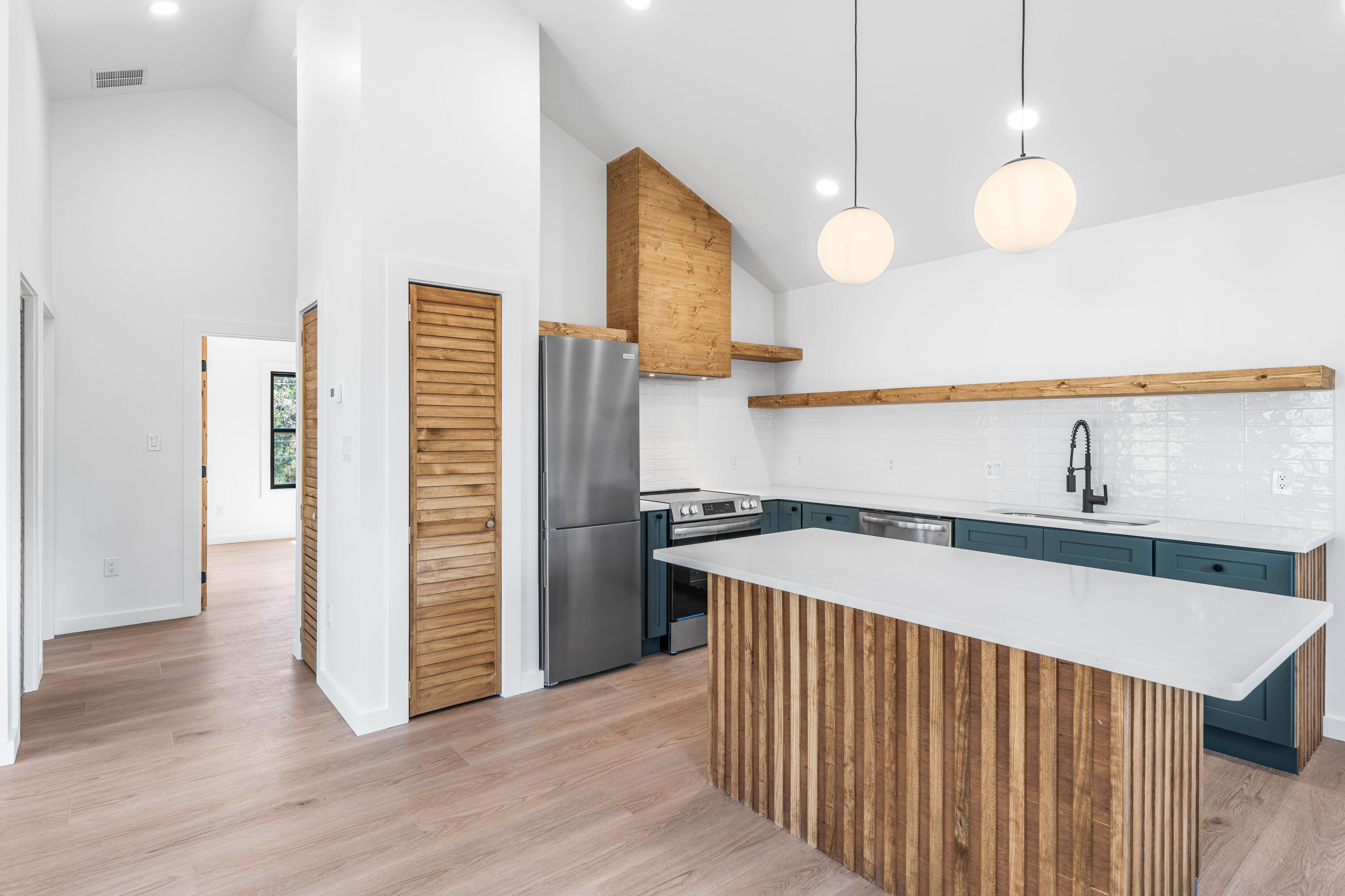 1317 N Co Highway 393