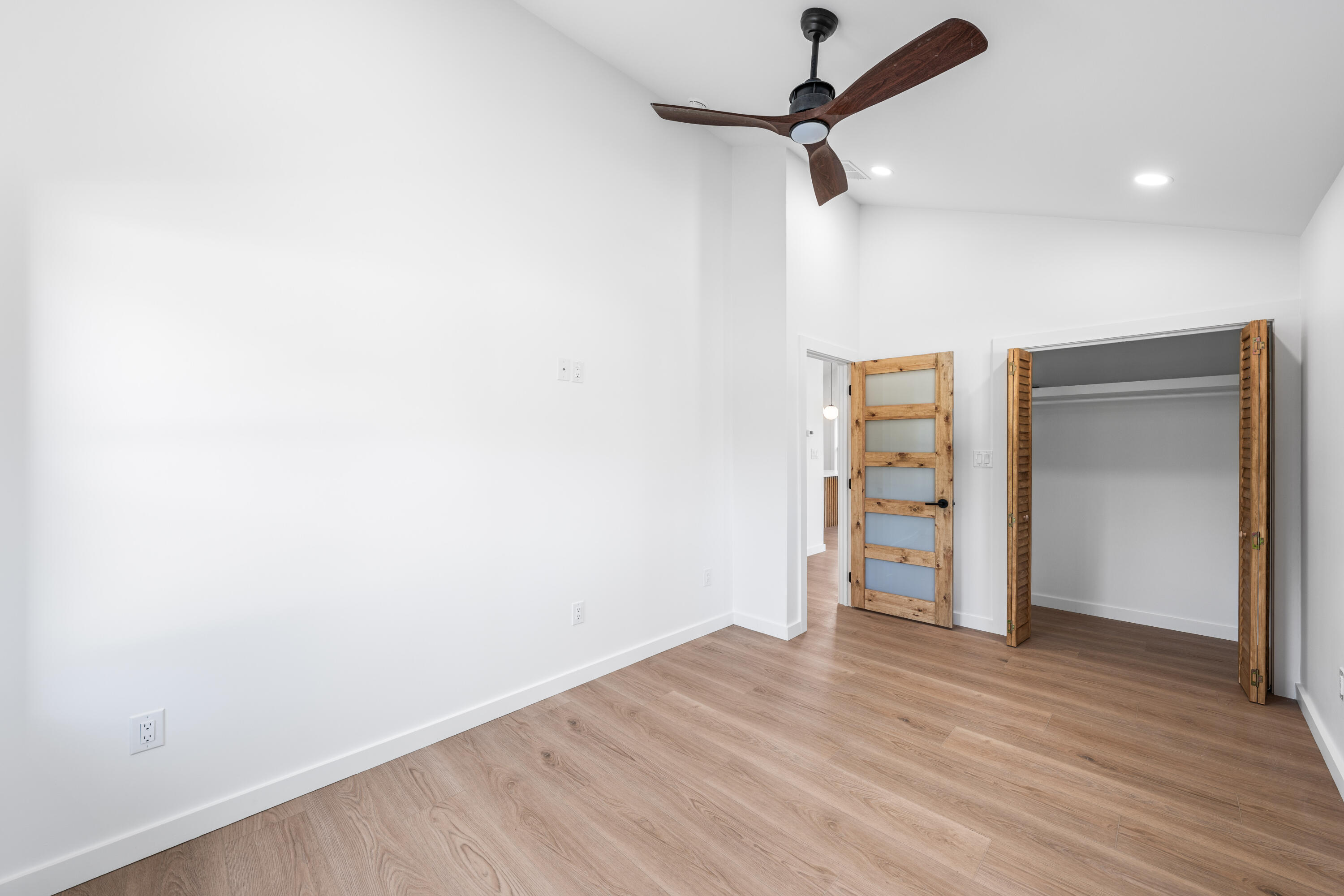 1317 N Co Highway 393