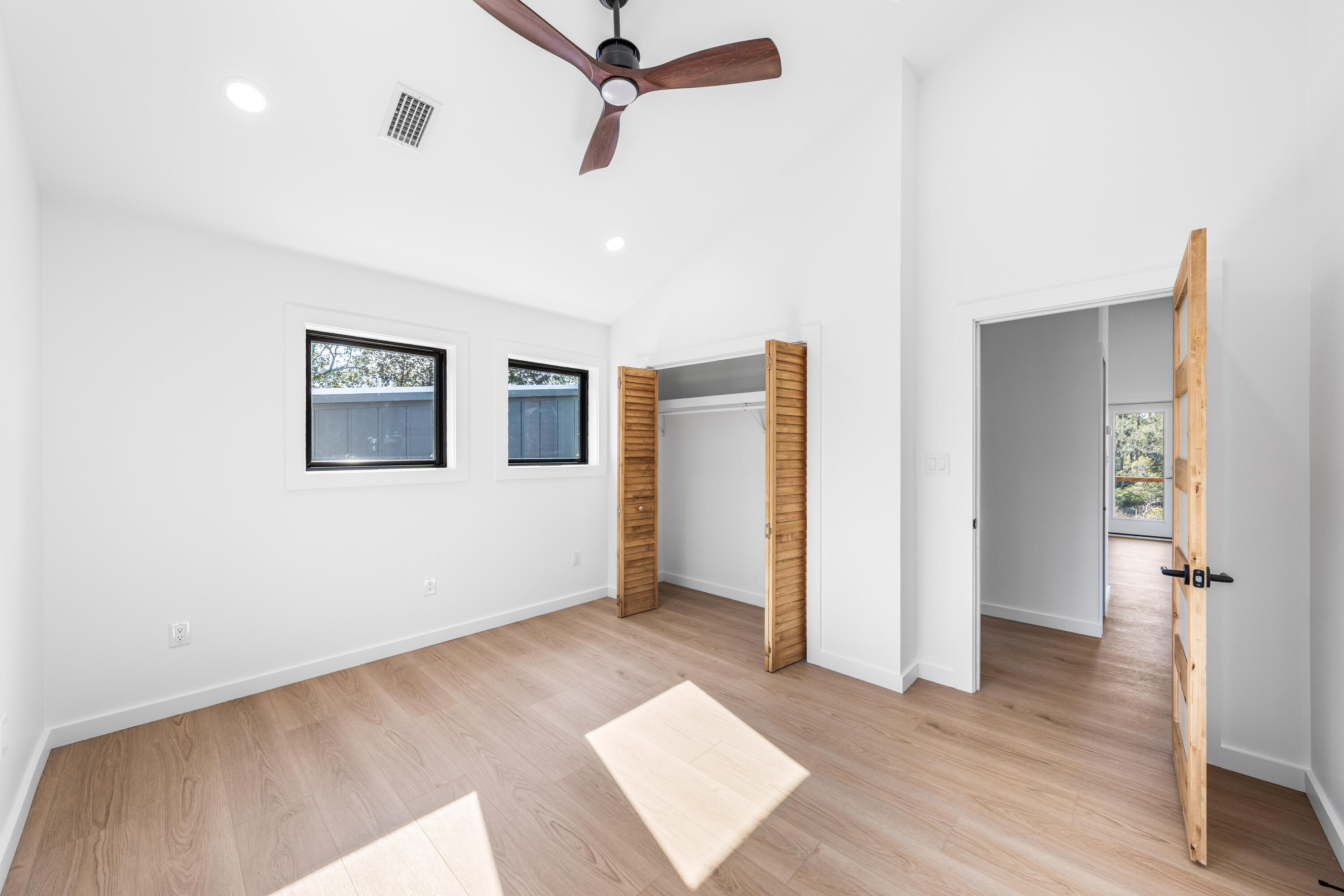 1317 N Co Highway 393