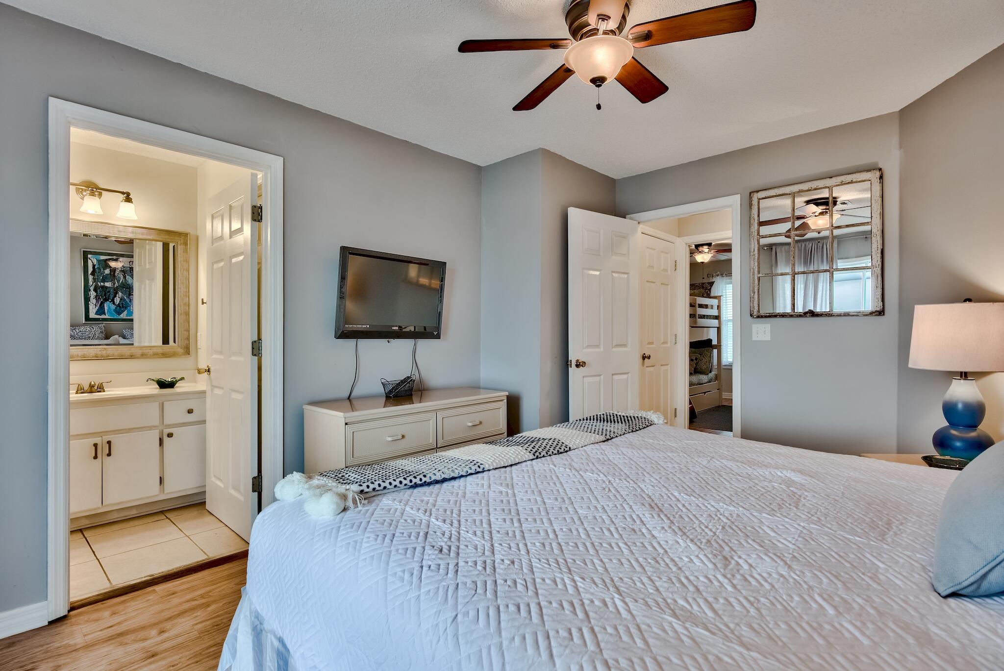 11 Beachside Drive 932