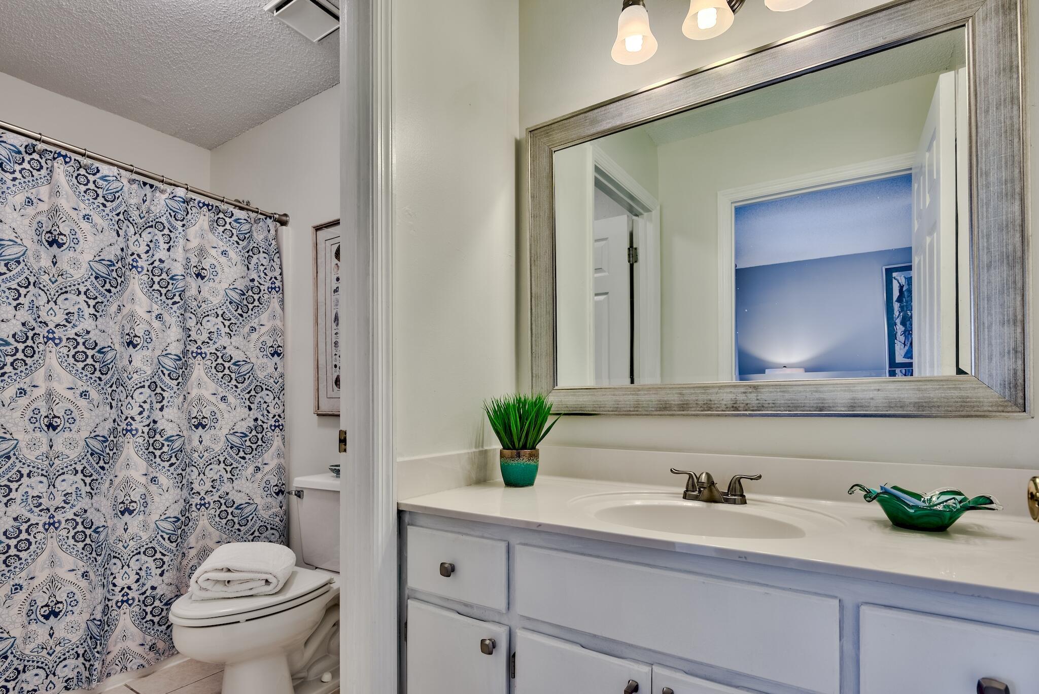 11 Beachside Drive 932