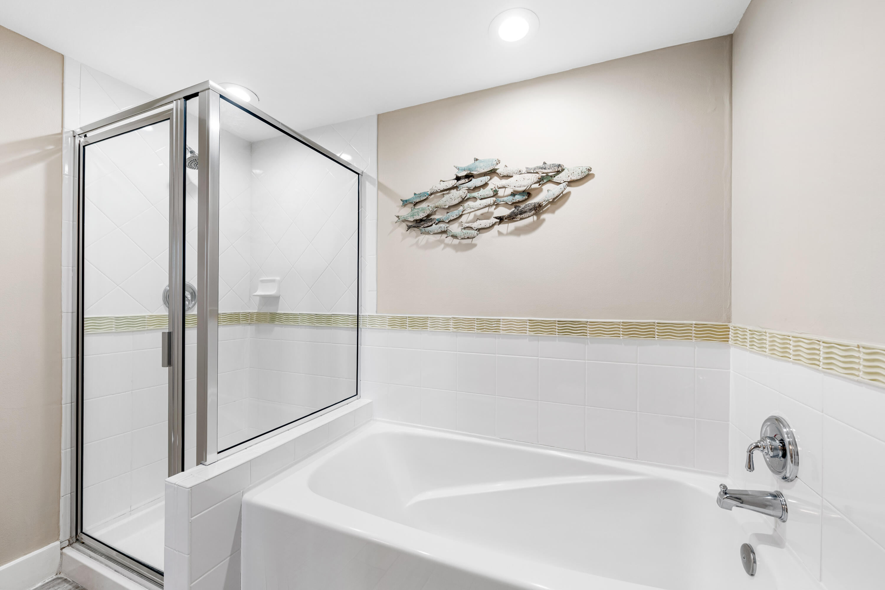 9200 Baytowne Wharf Boulevard 444/446