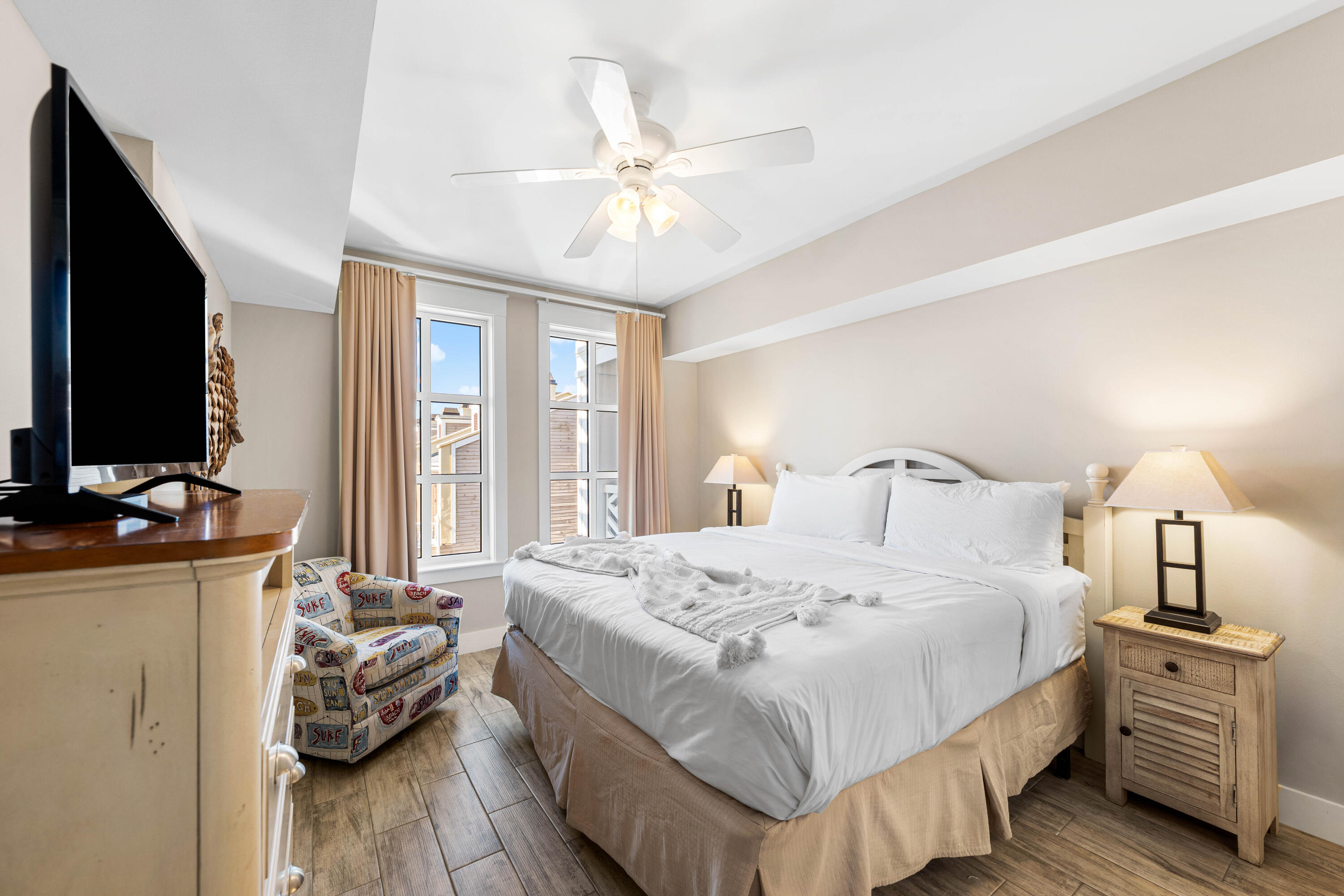 9200 Baytowne Wharf Boulevard 444/446