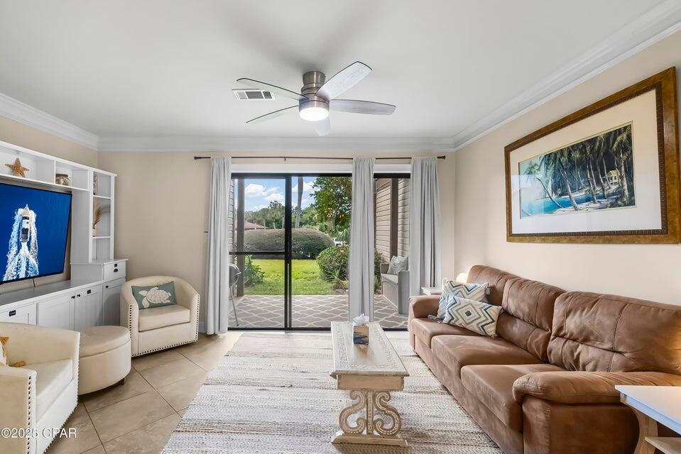 17620 Front Beach Road M4