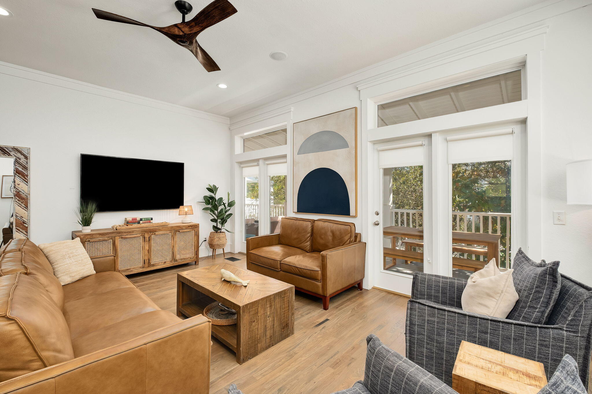 3319 E County Highway 30A