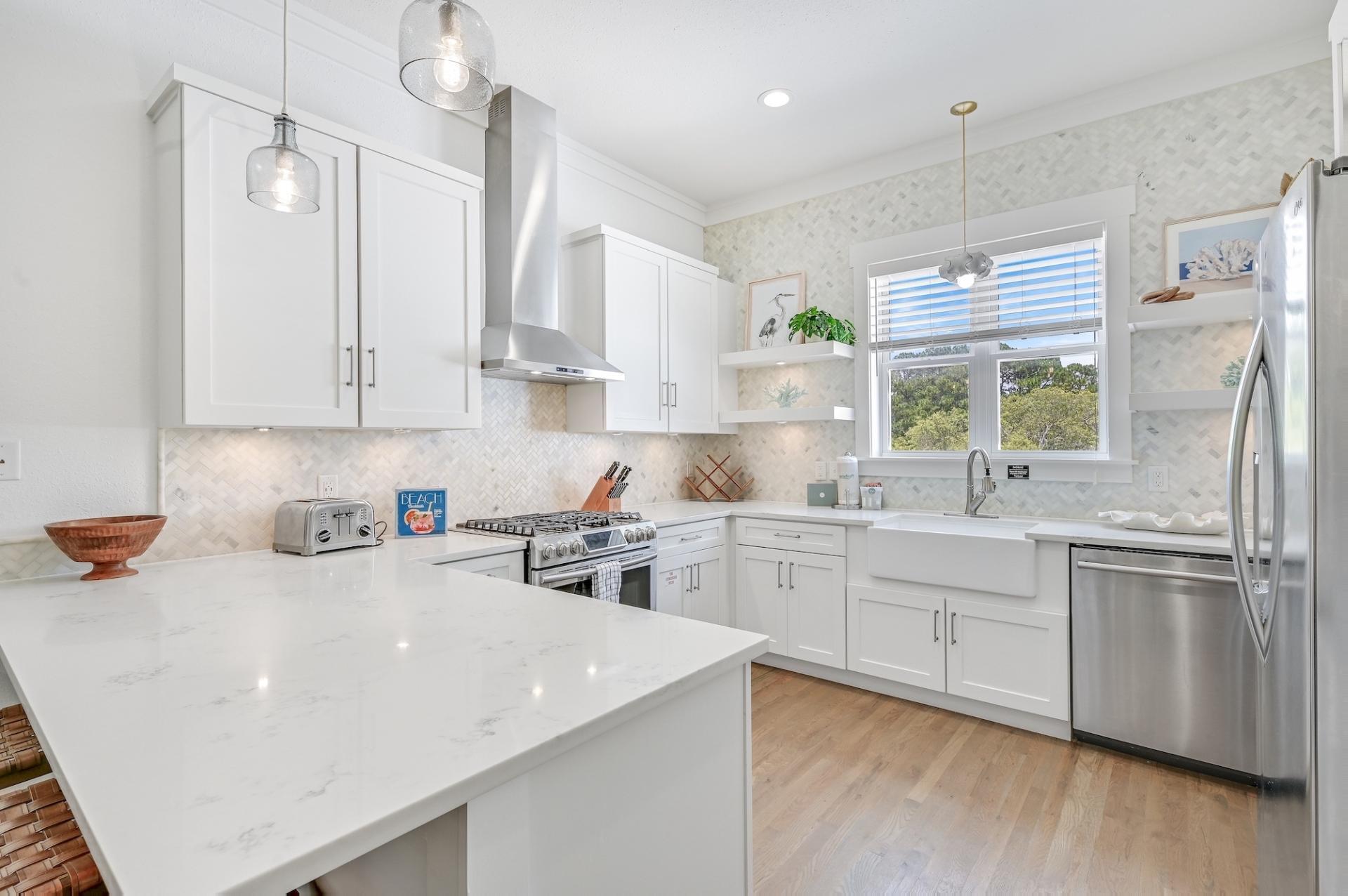 3319 E County Highway 30A