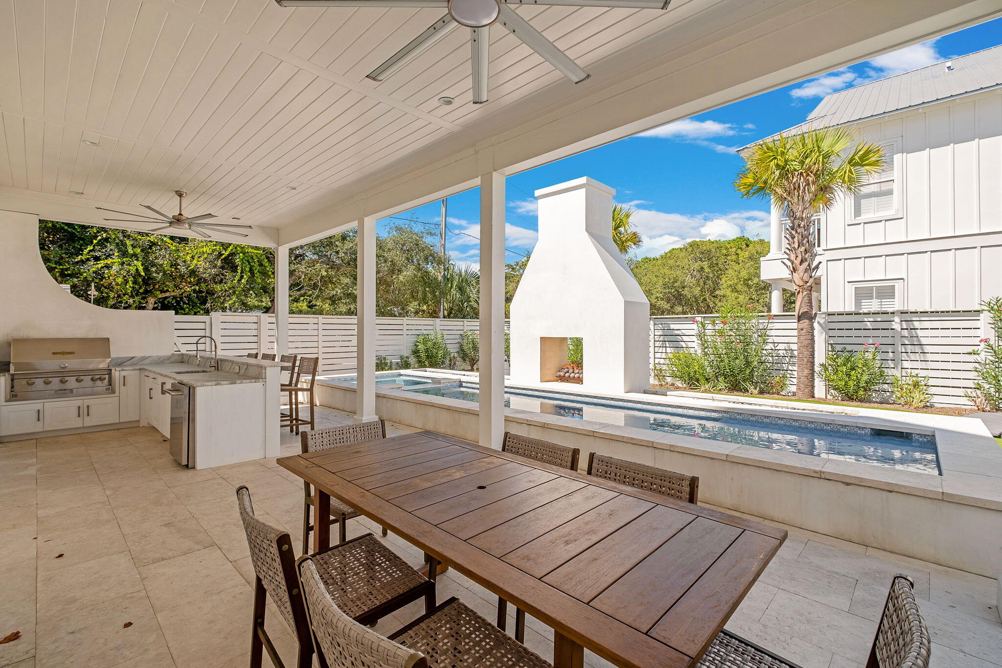 3319 E County Highway 30A