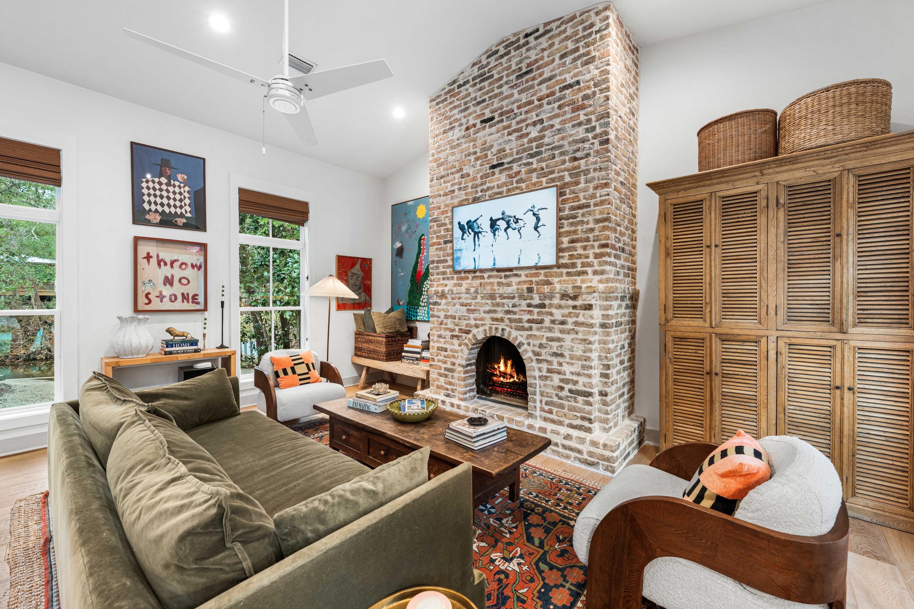 294 W Point Washington Road