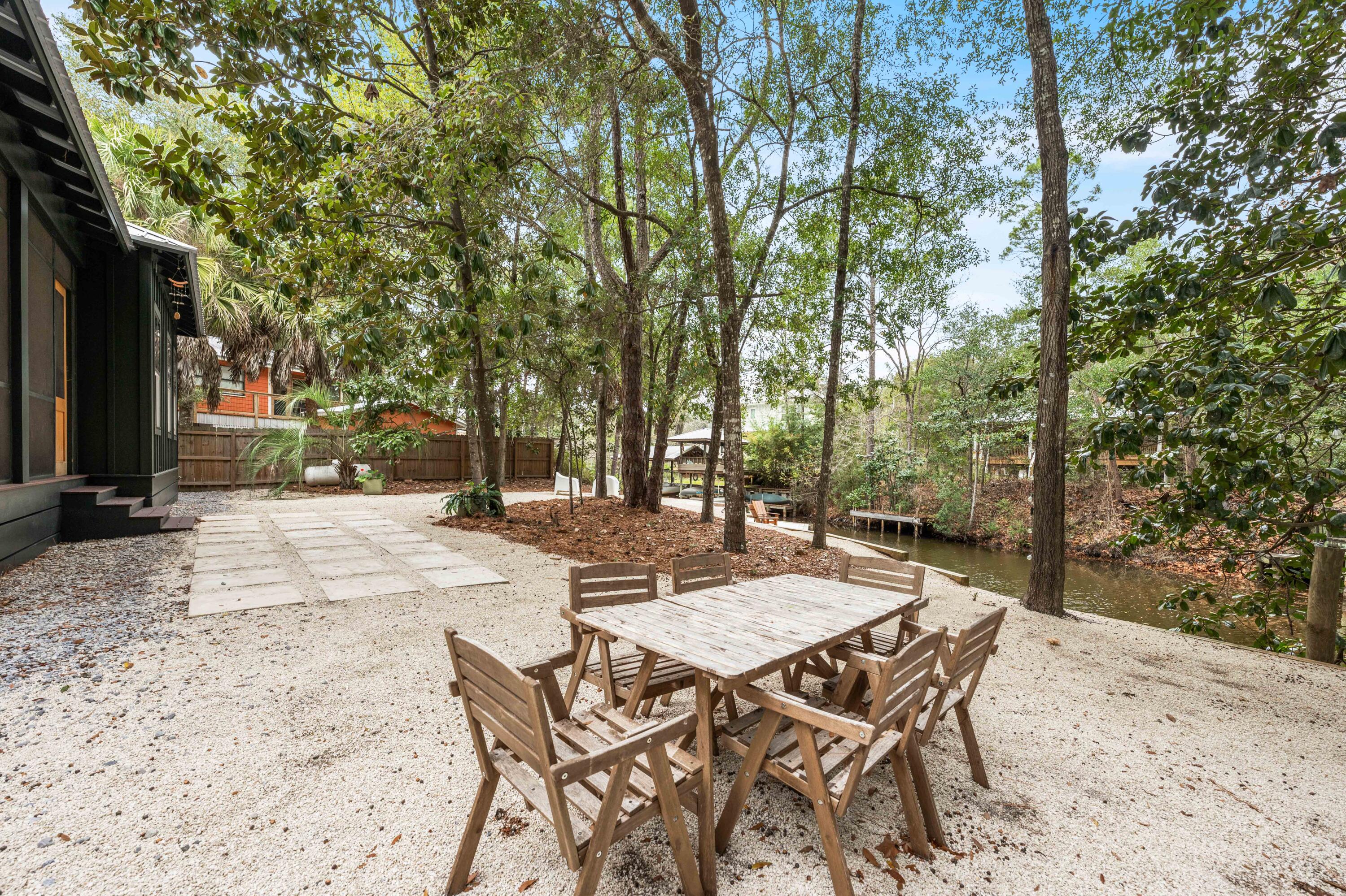 294 W Point Washington Road