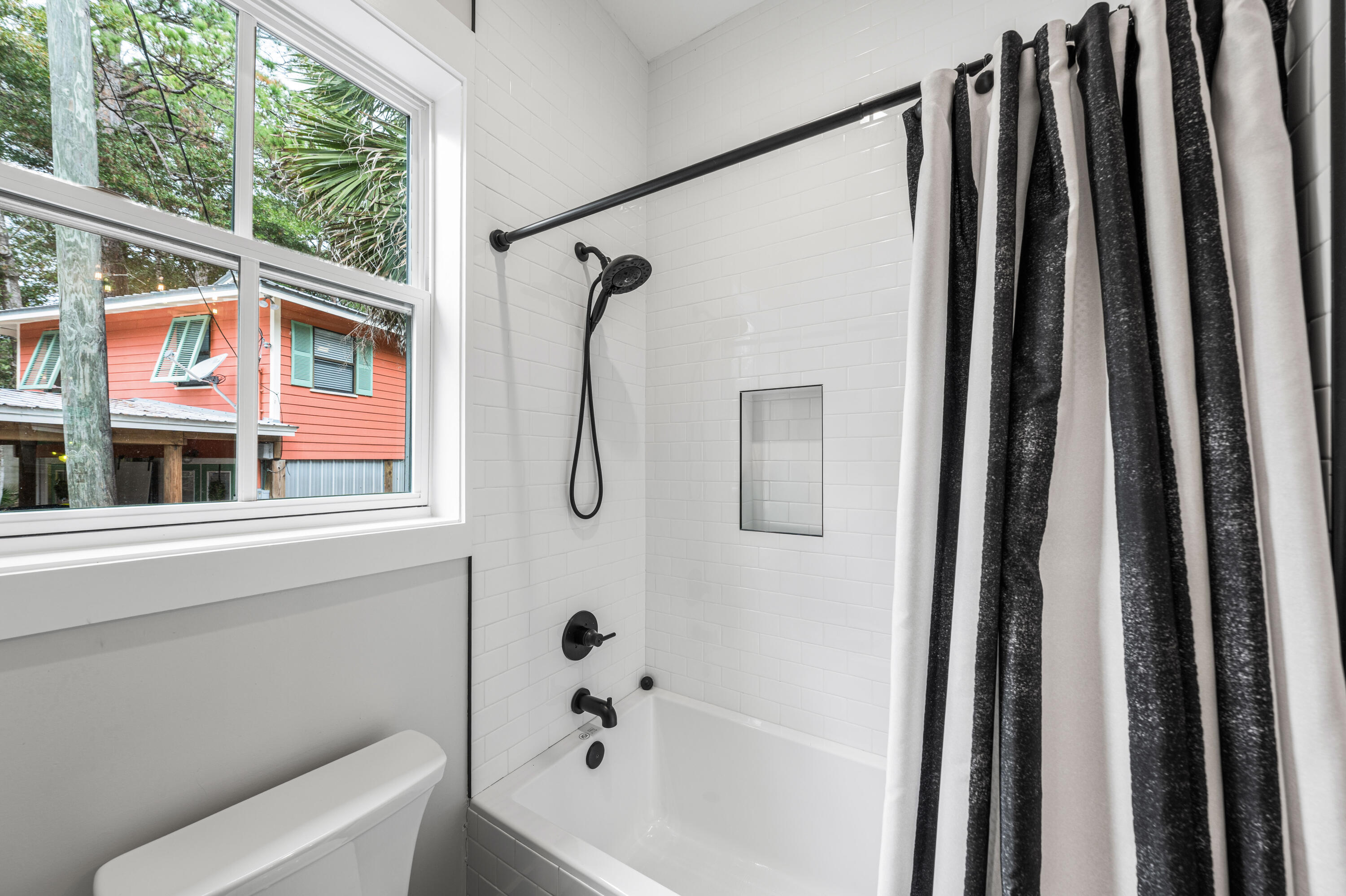 294 W Point Washington Road