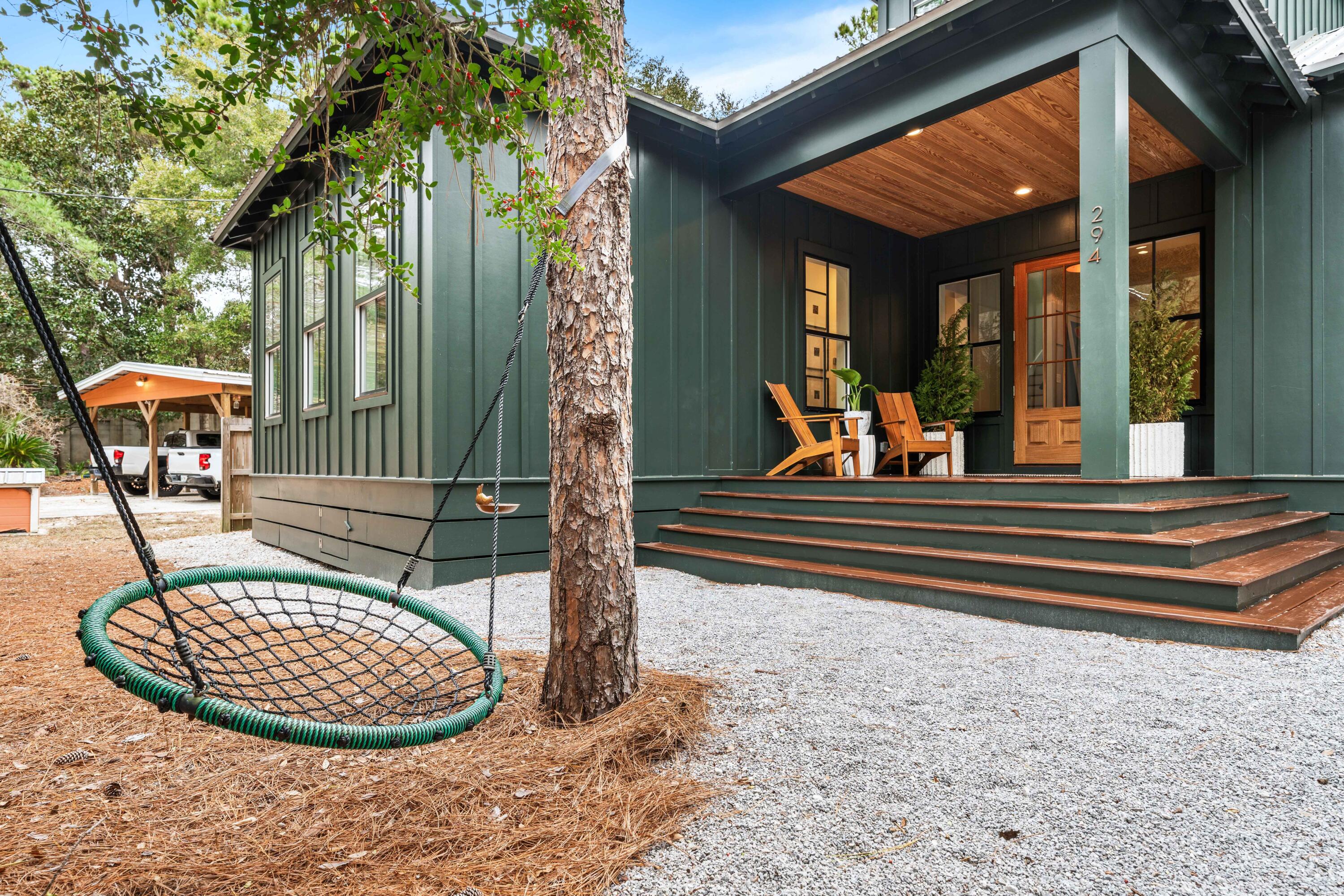 294 W Point Washington Road