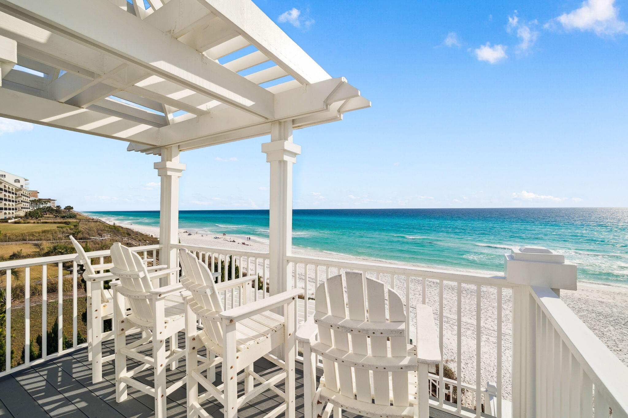 152 White Cliffs Boulevard