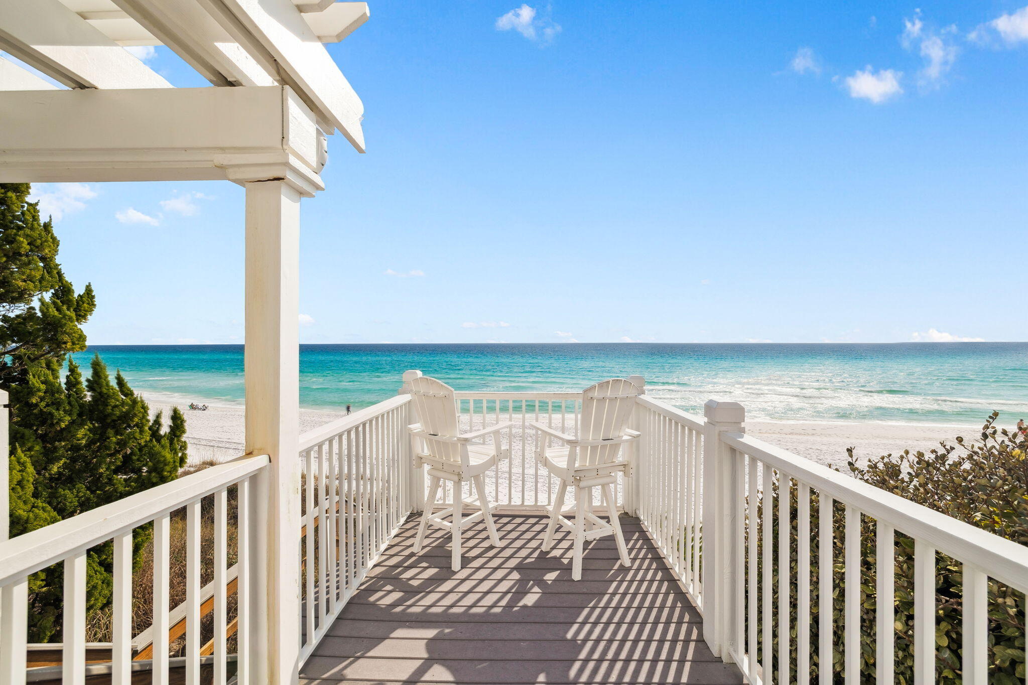 152 White Cliffs Boulevard