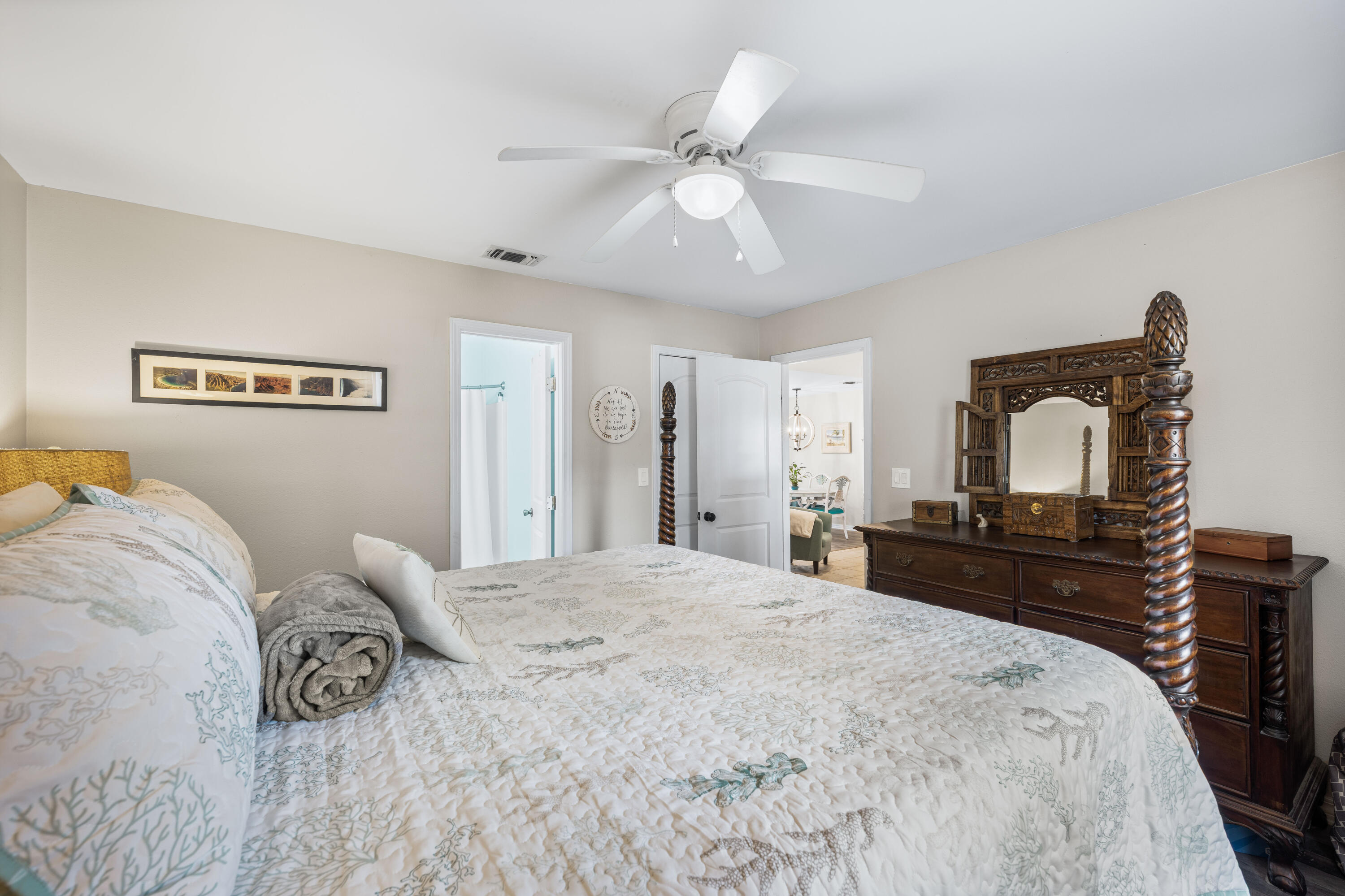 7867 Pleasant Oak Avenue