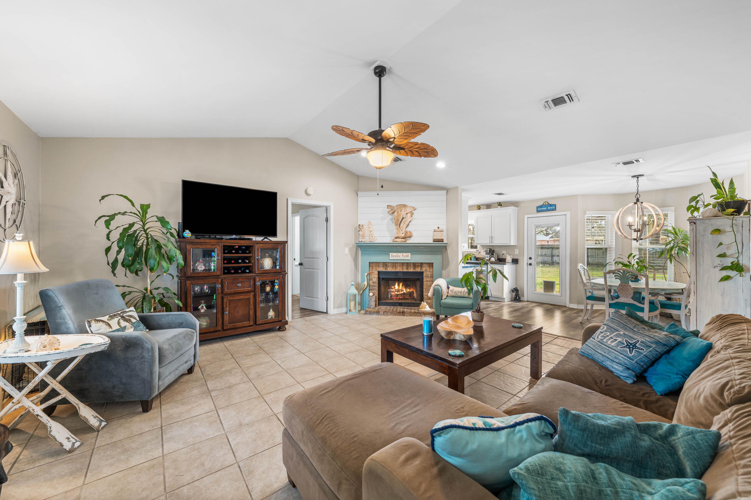 7867 Pleasant Oak Avenue