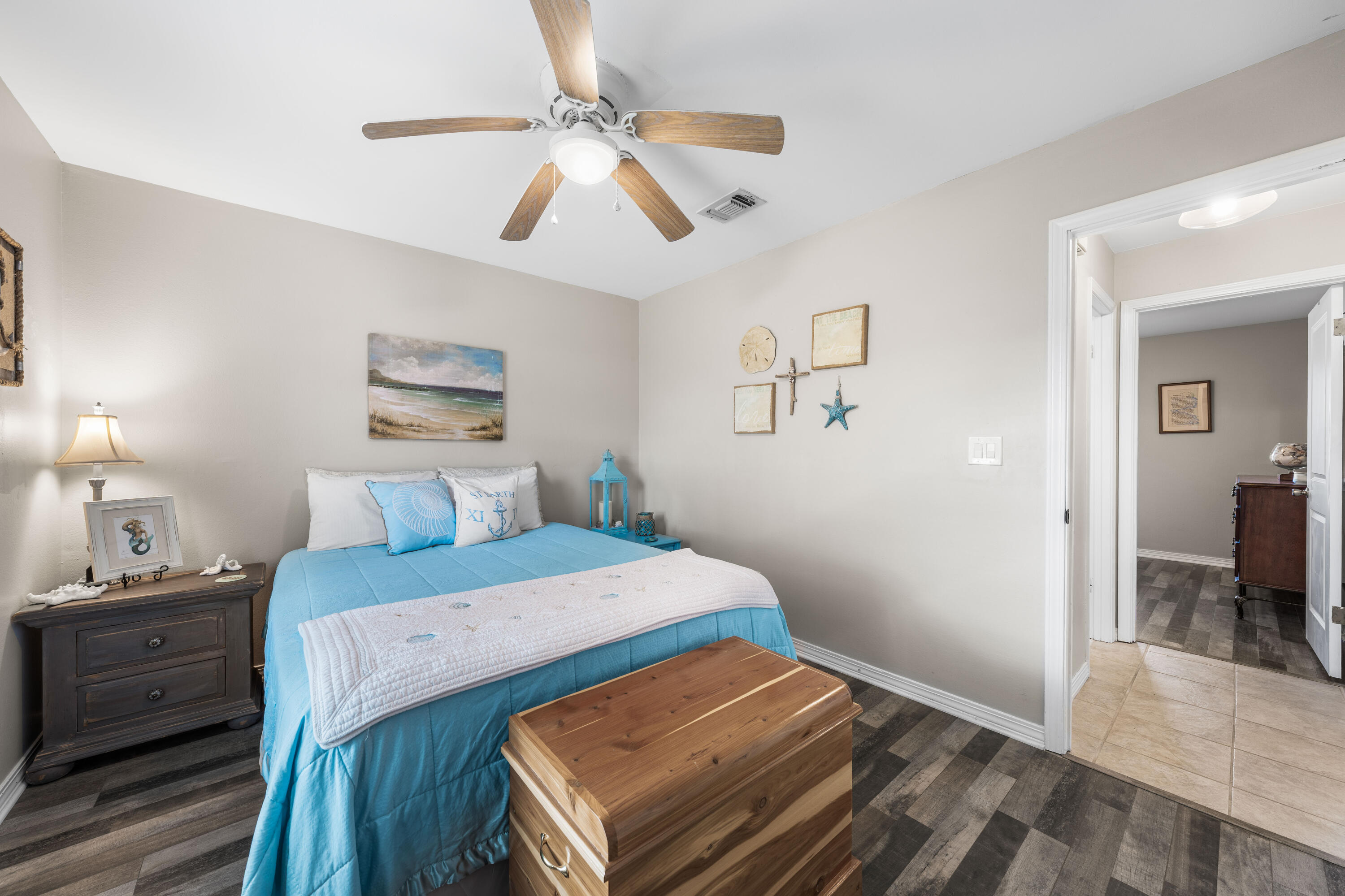 7867 Pleasant Oak Avenue