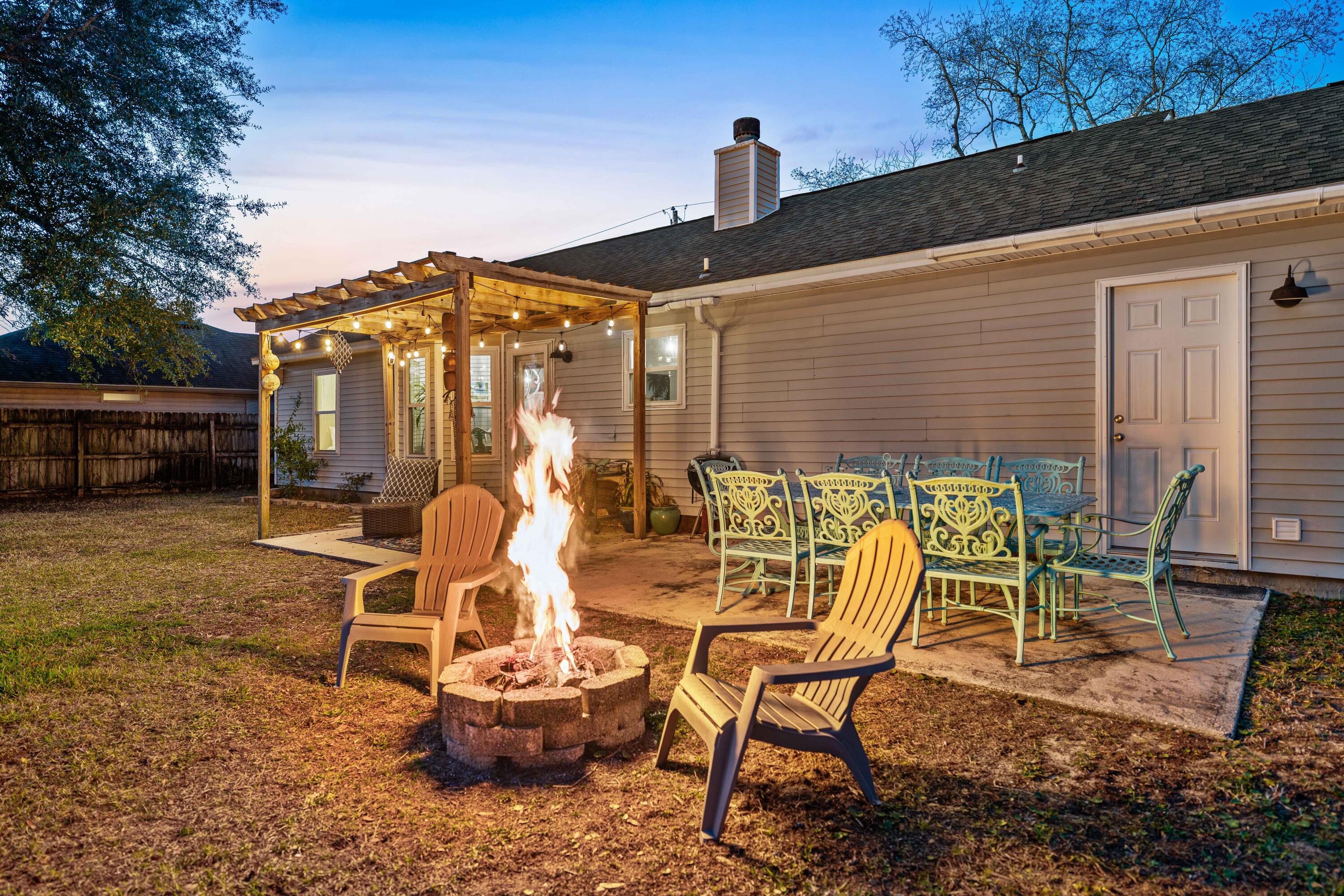 7867 Pleasant Oak Avenue