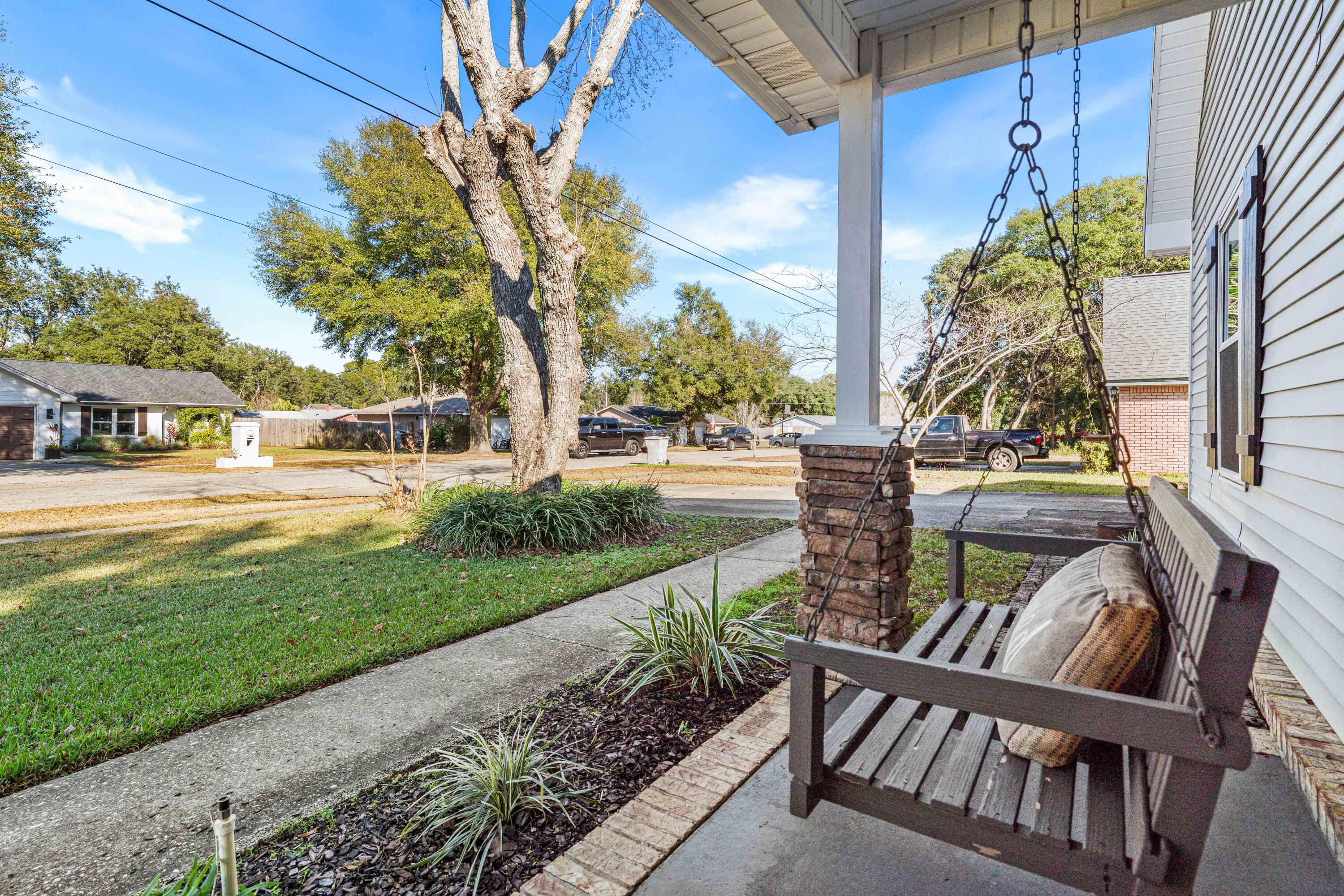 7867 Pleasant Oak Avenue