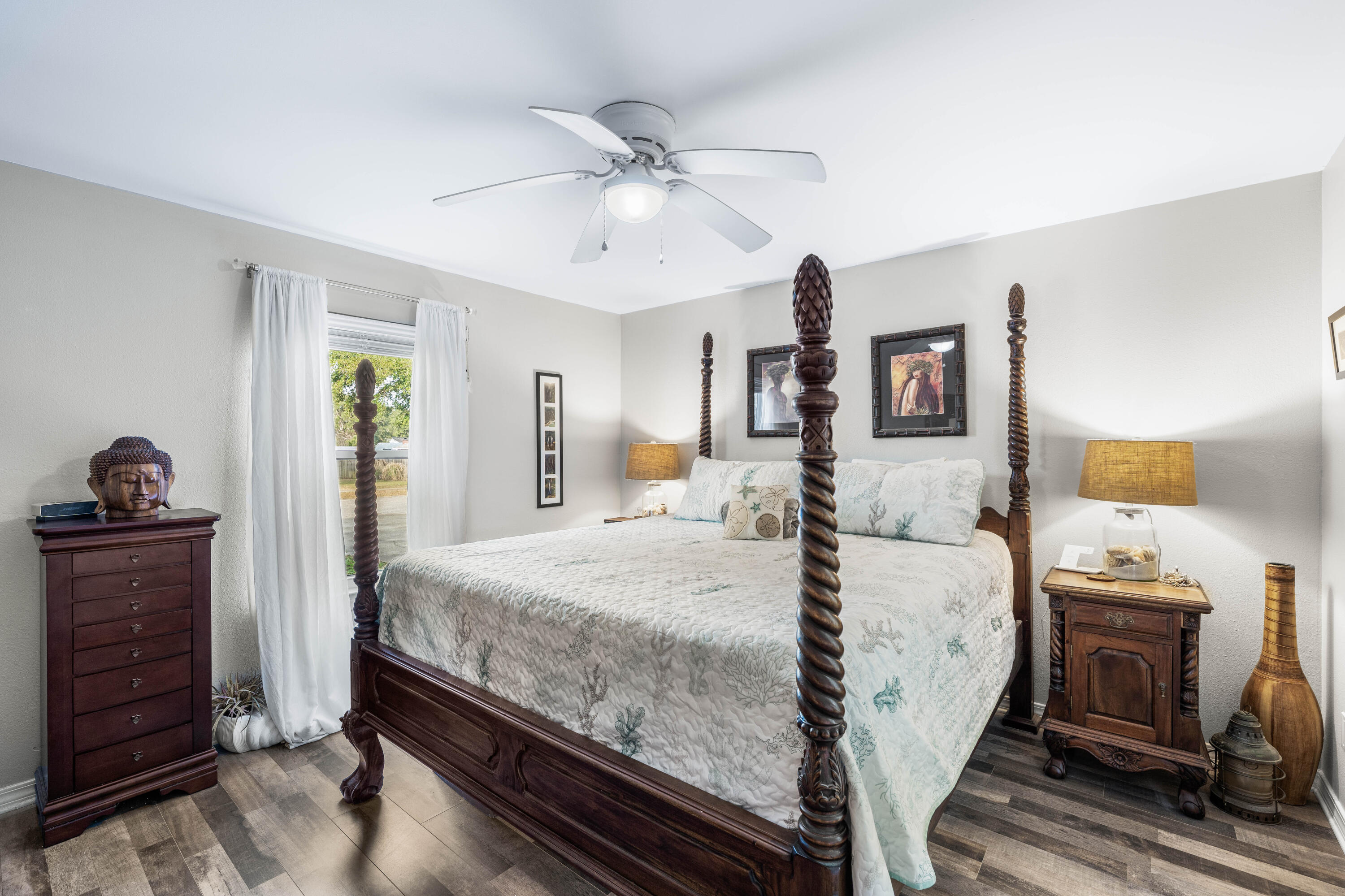 7867 Pleasant Oak Avenue