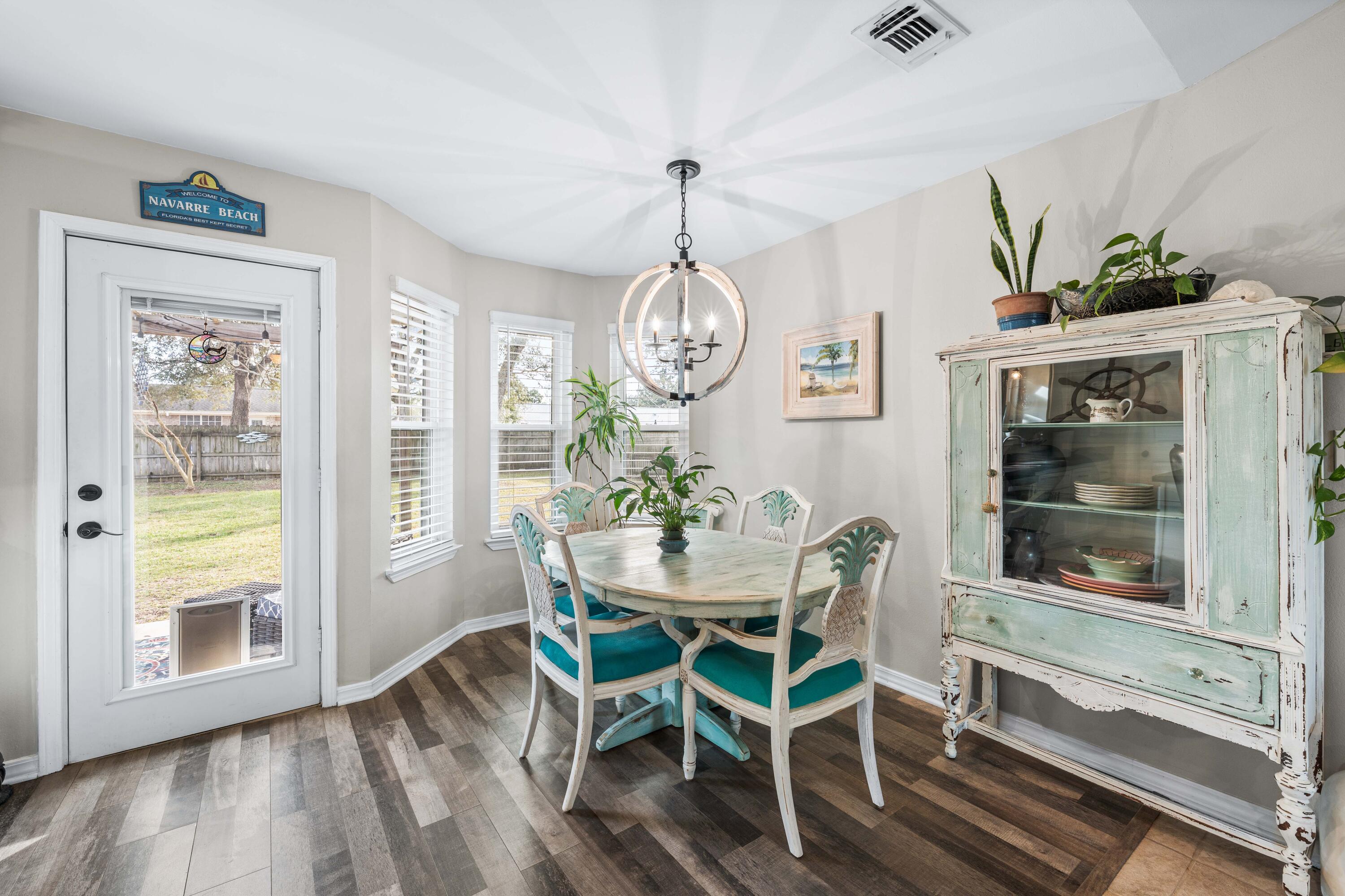 7867 Pleasant Oak Avenue