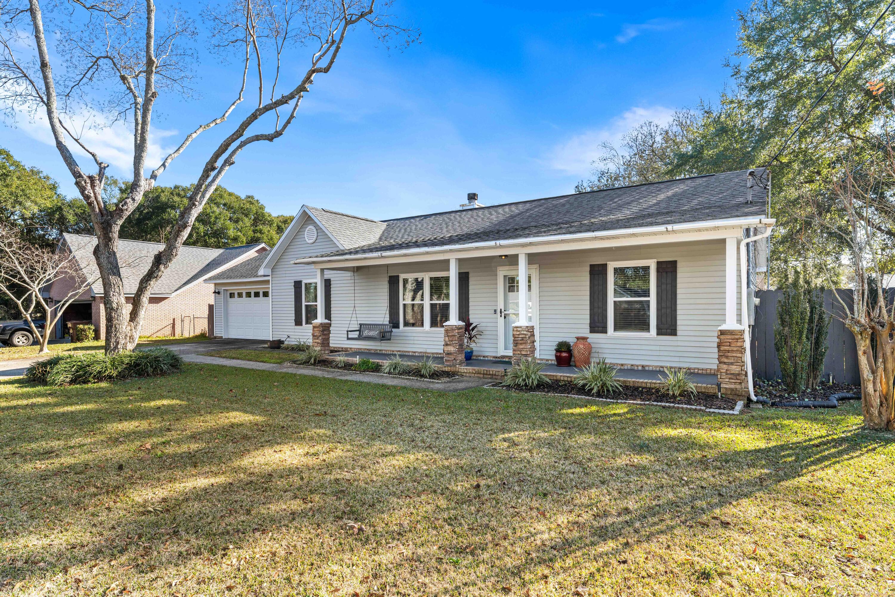 7867 Pleasant Oak Avenue