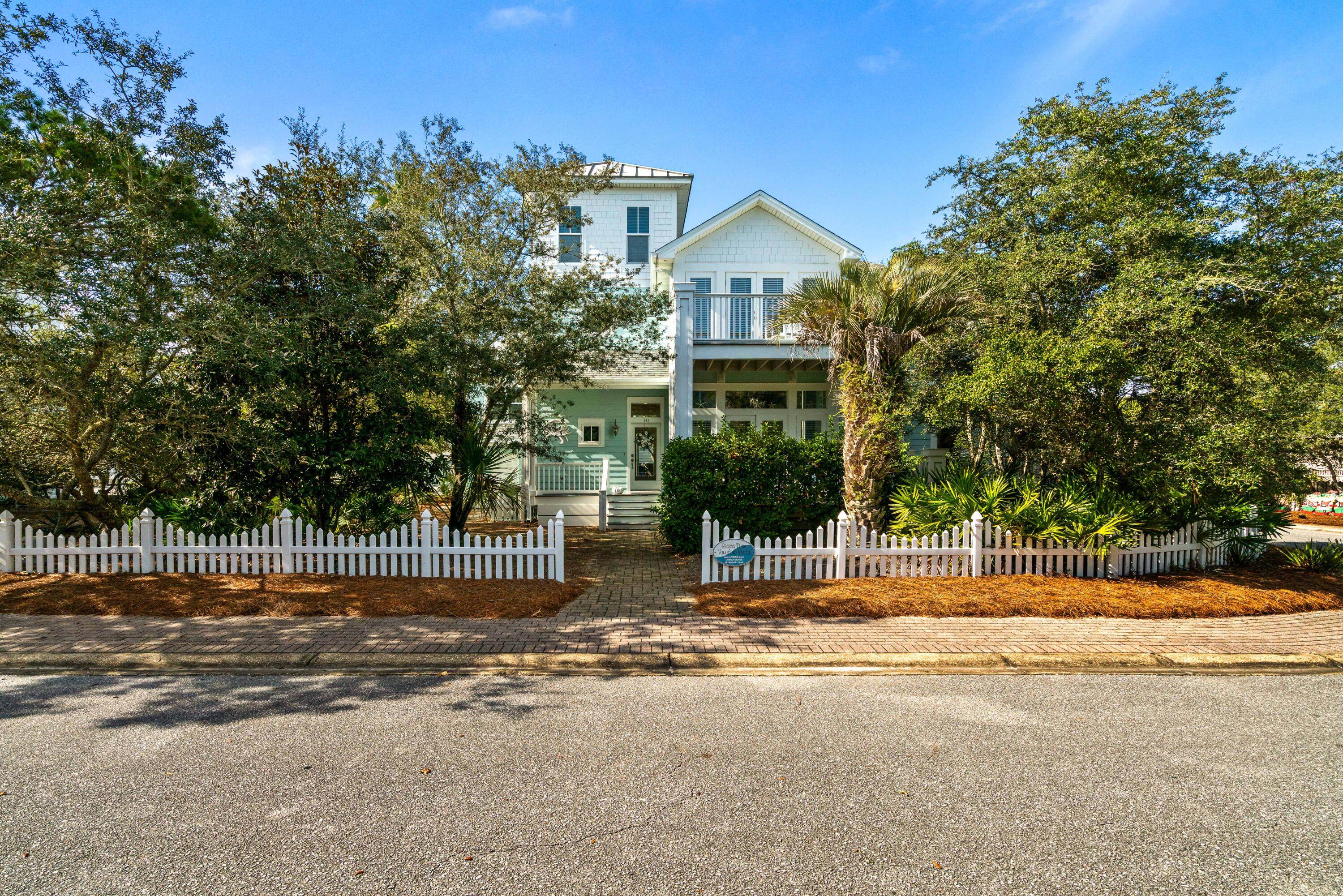 10 Boardwalk Lane Lane