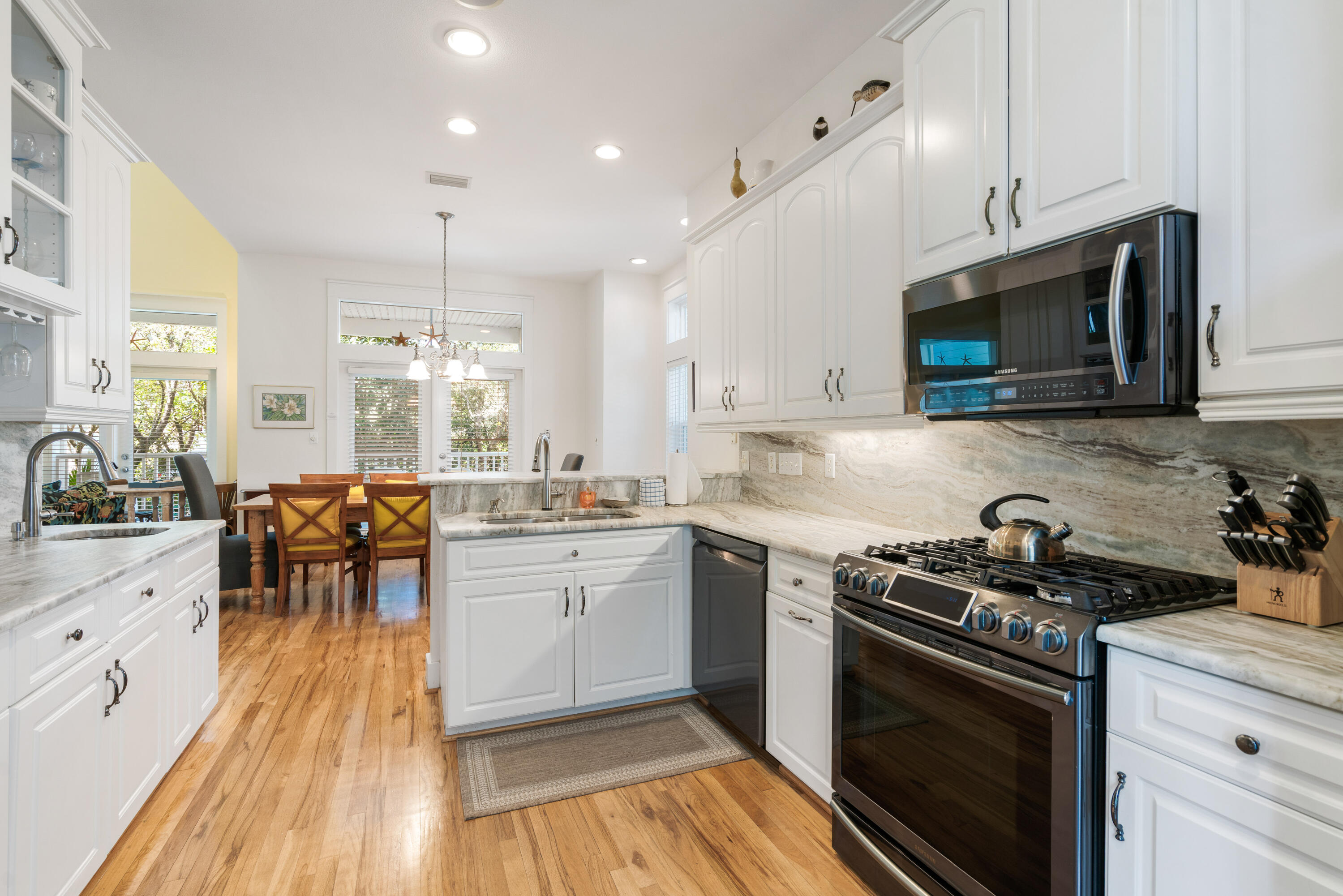 10 Boardwalk Lane Lane