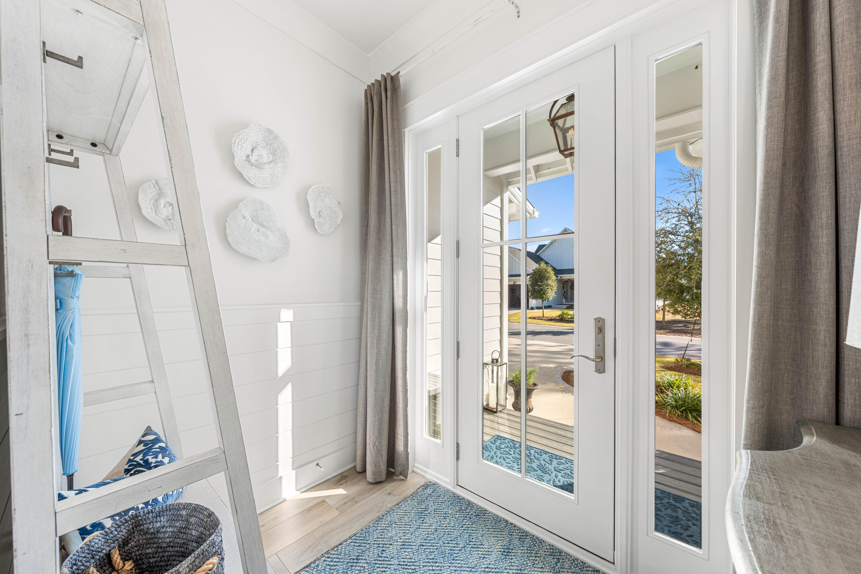 41 E Firethorn Circle