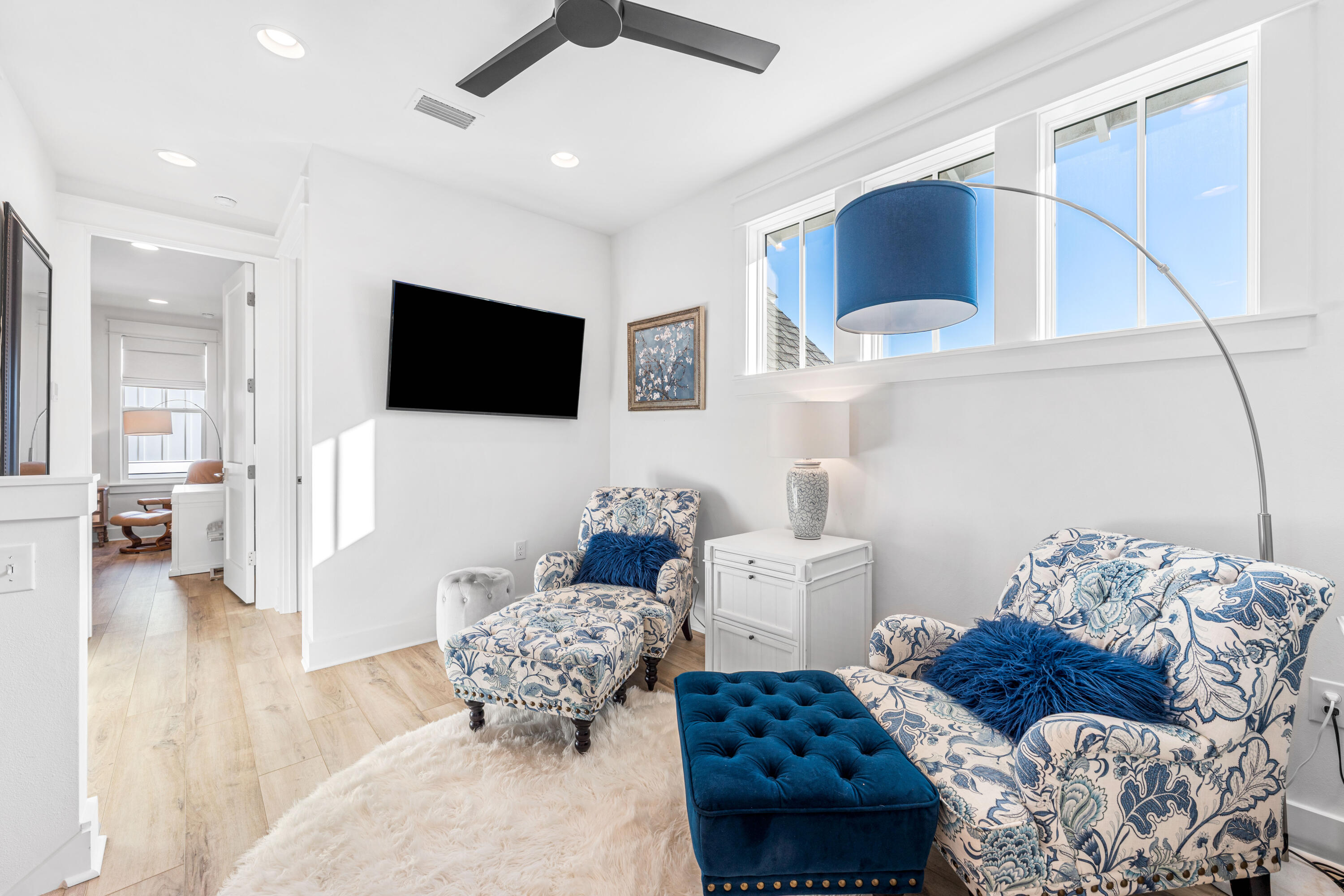 41 E Firethorn Circle