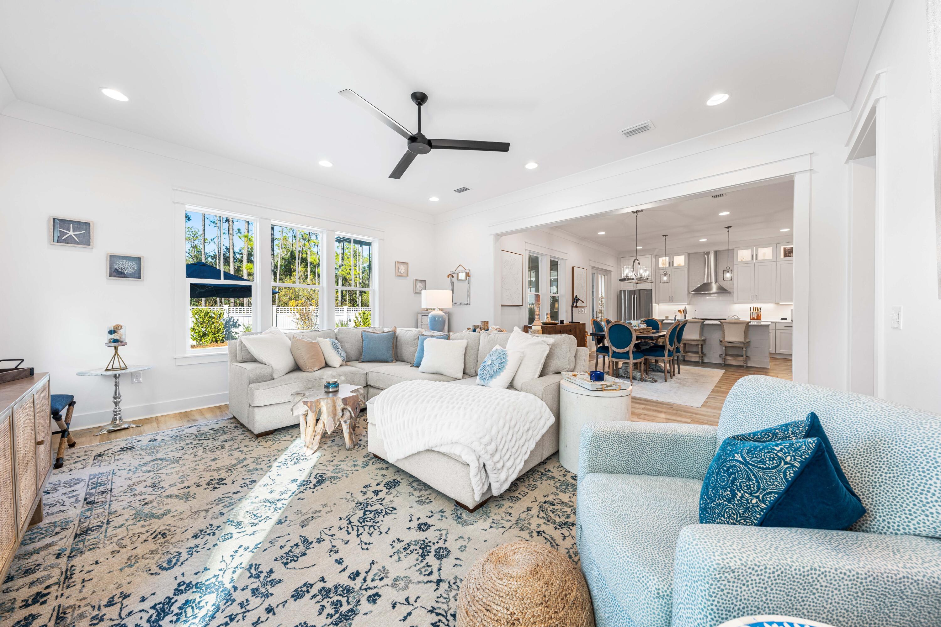 41 E Firethorn Circle