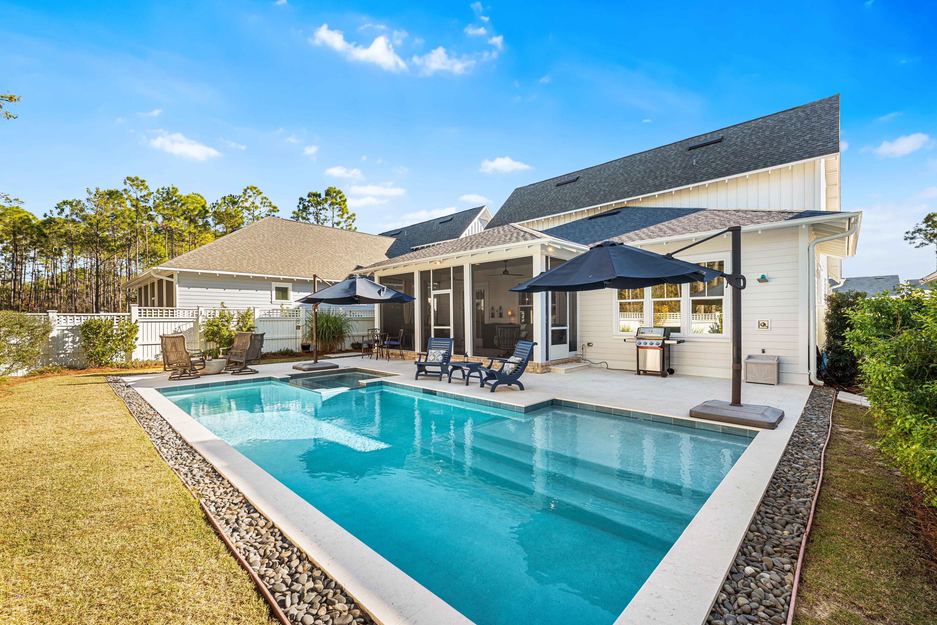 41 E Firethorn Circle