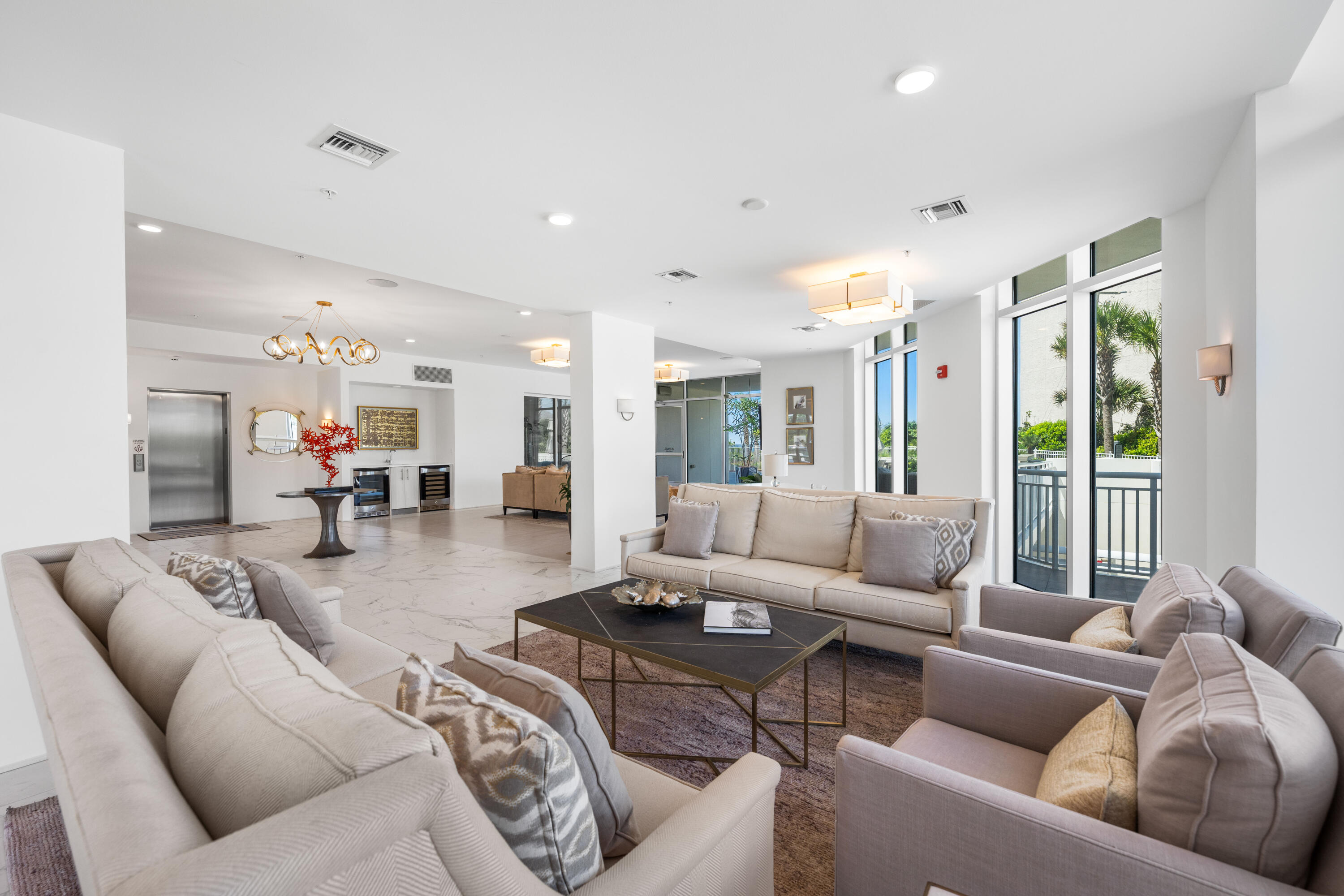 3820 E County Hwy 30A 307