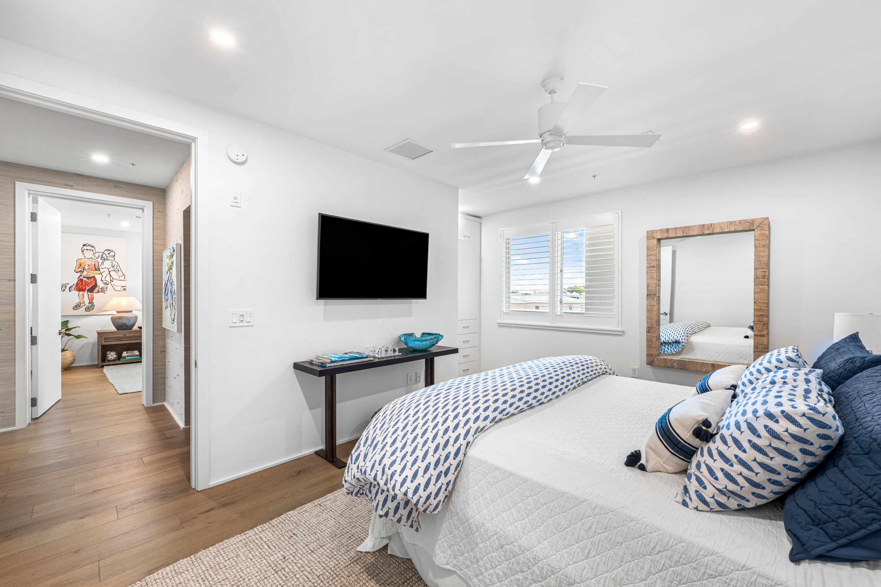 3820 E County Hwy 30A 307