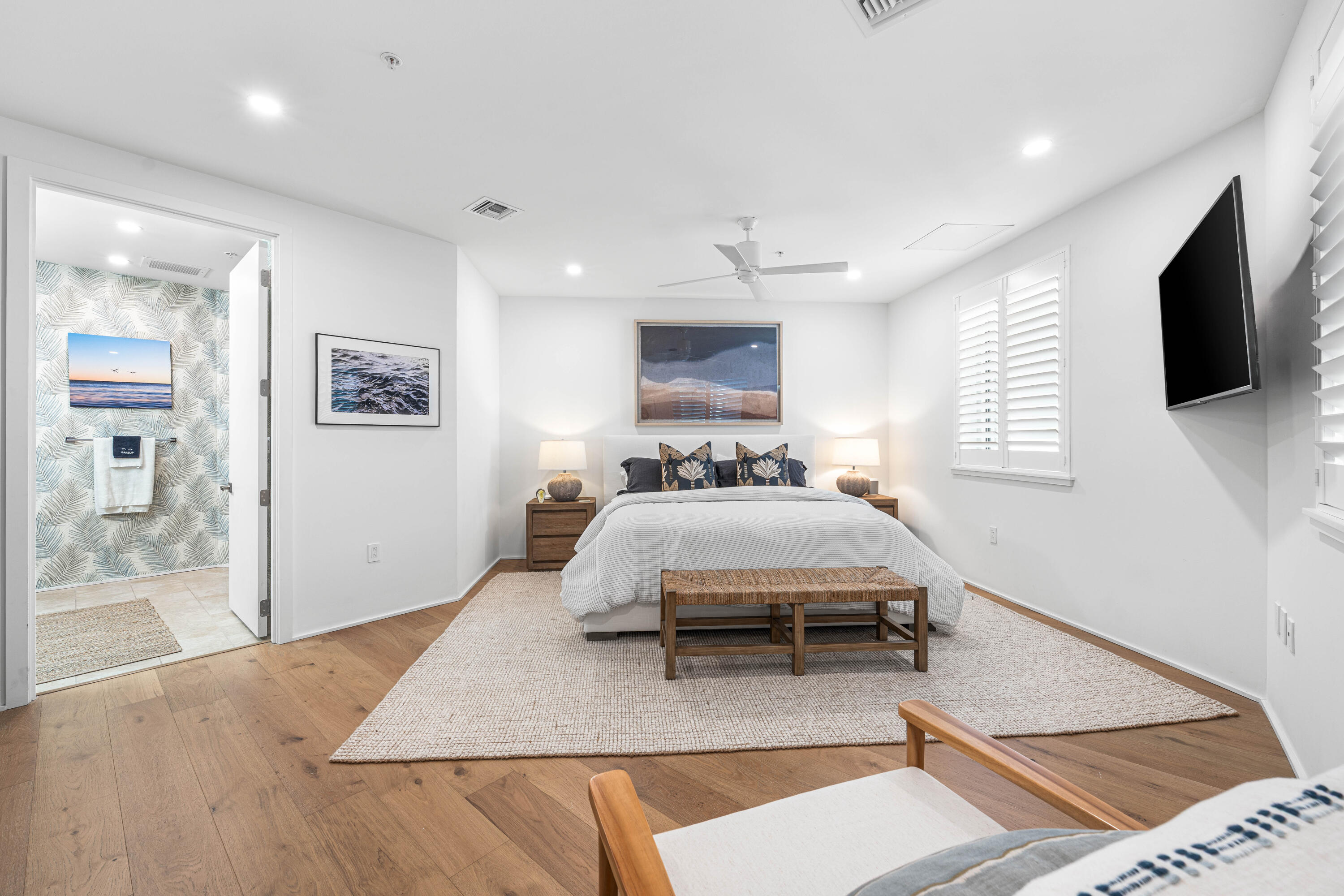 3820 E County Hwy 30A 307